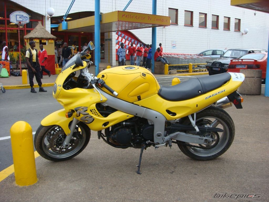 Photo 1593757
