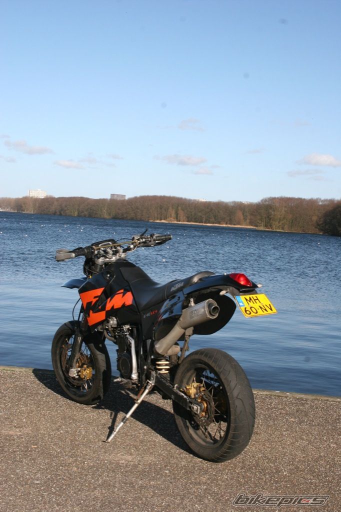 Bike Photo 1593844