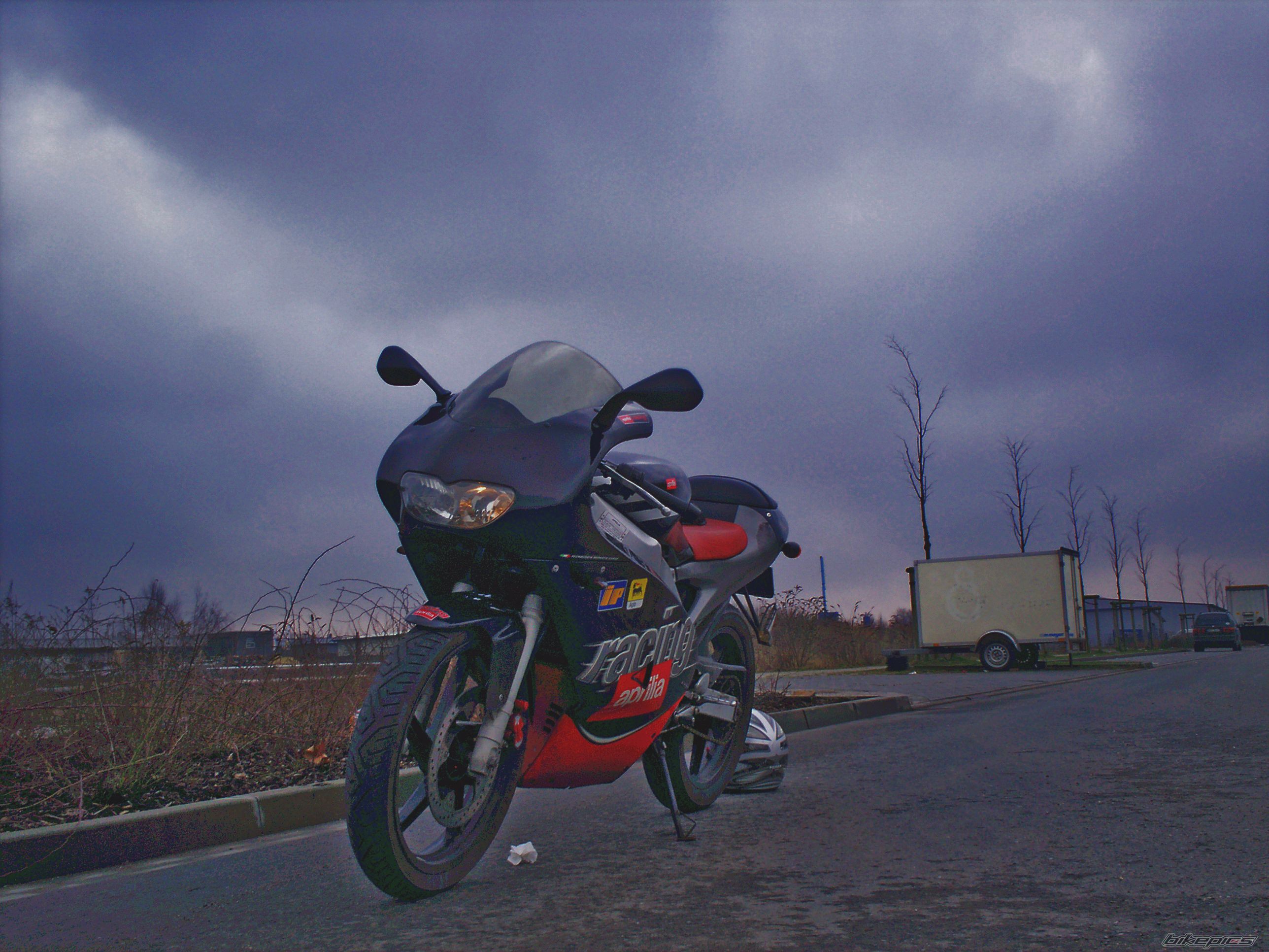 Photo 1593969