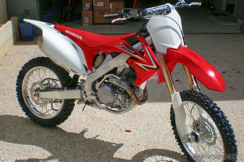 Photo 1594191