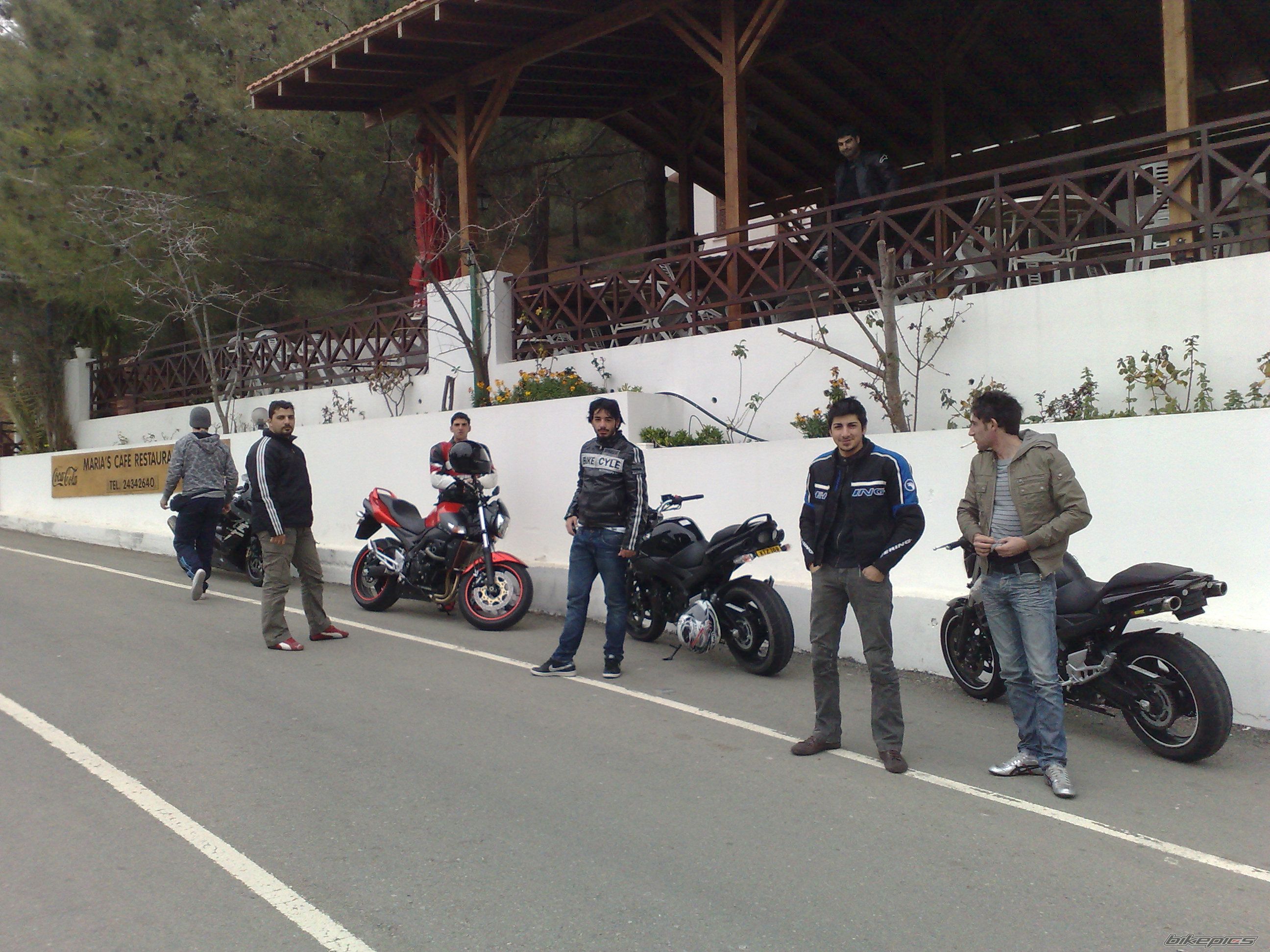 Photo 1594196