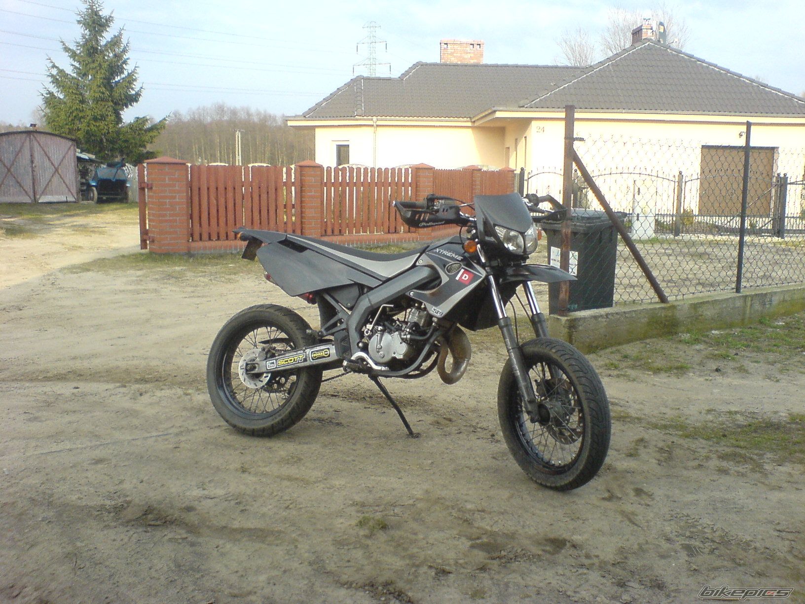 Photo 1594335
