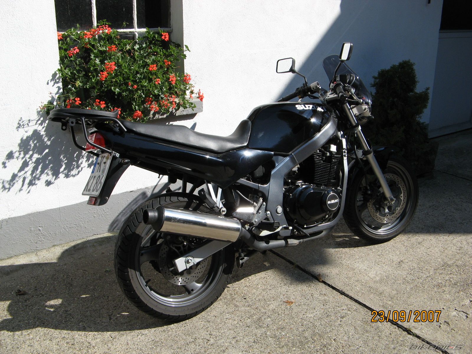 Photo 1594506