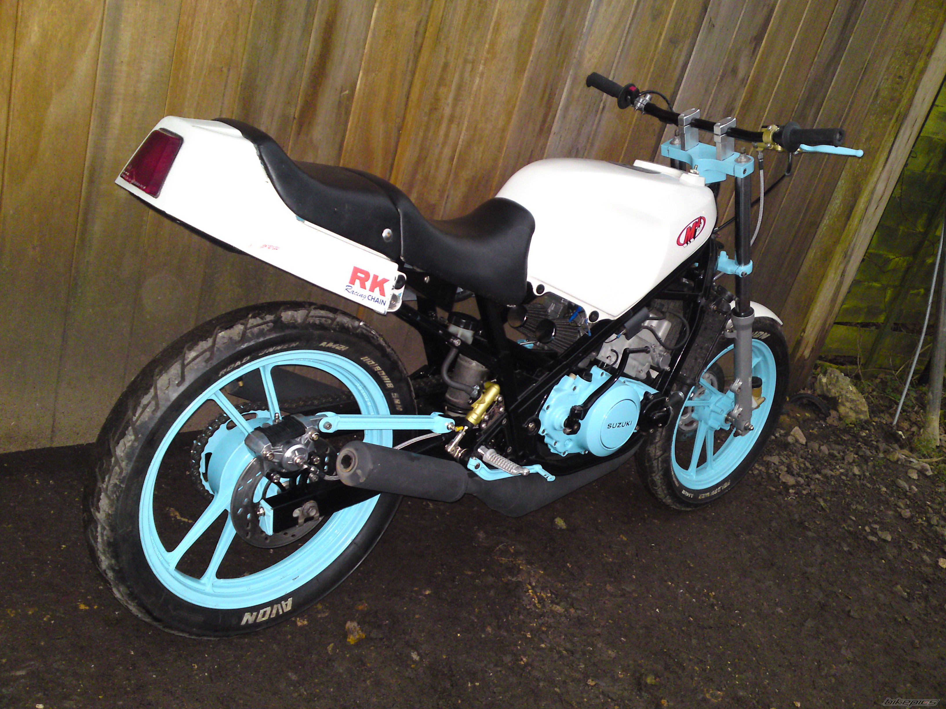 Photo 1594698