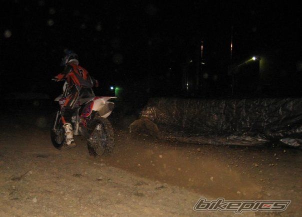 Photo 1594903