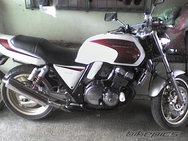 Photo 1595161