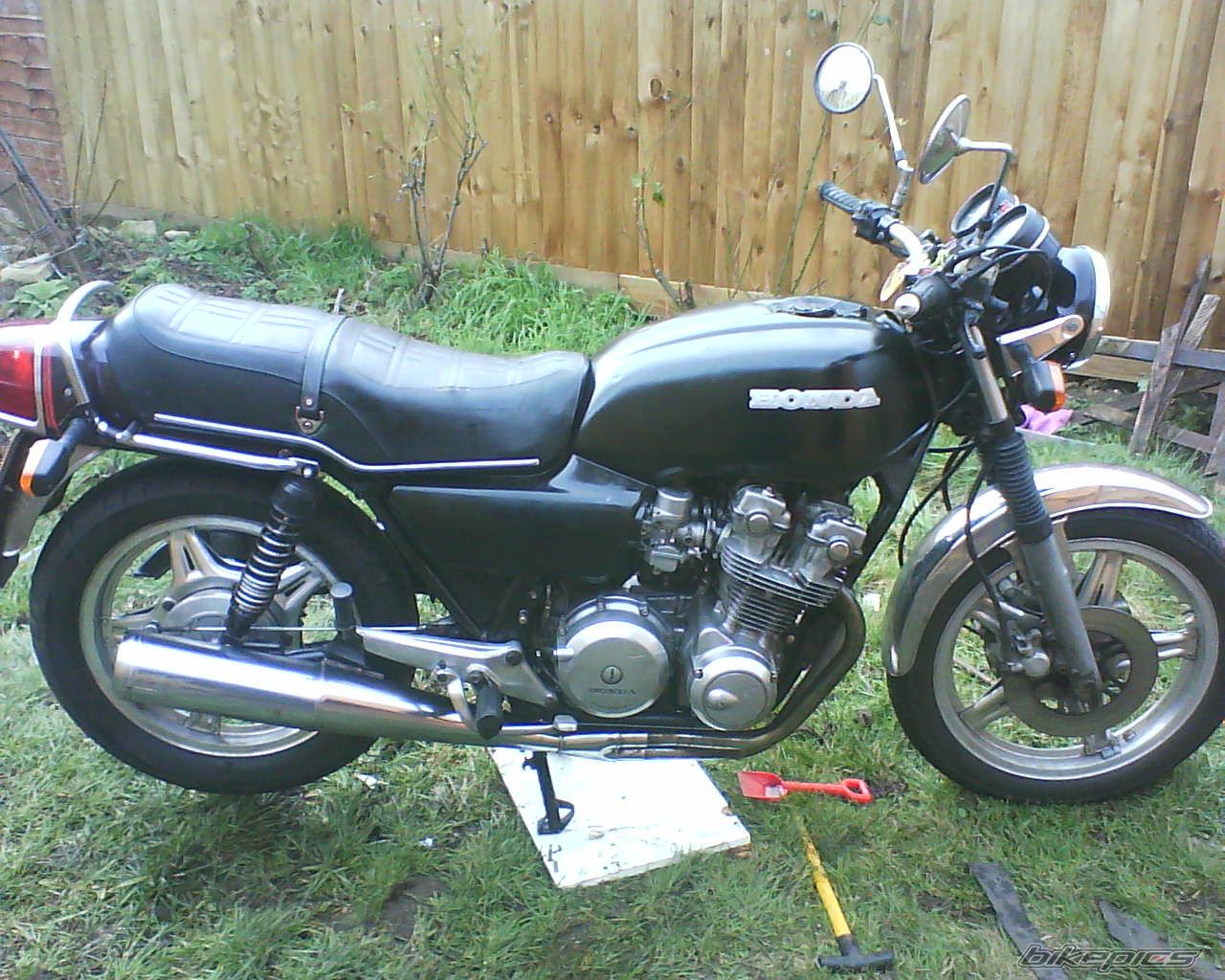 Photo 1595315