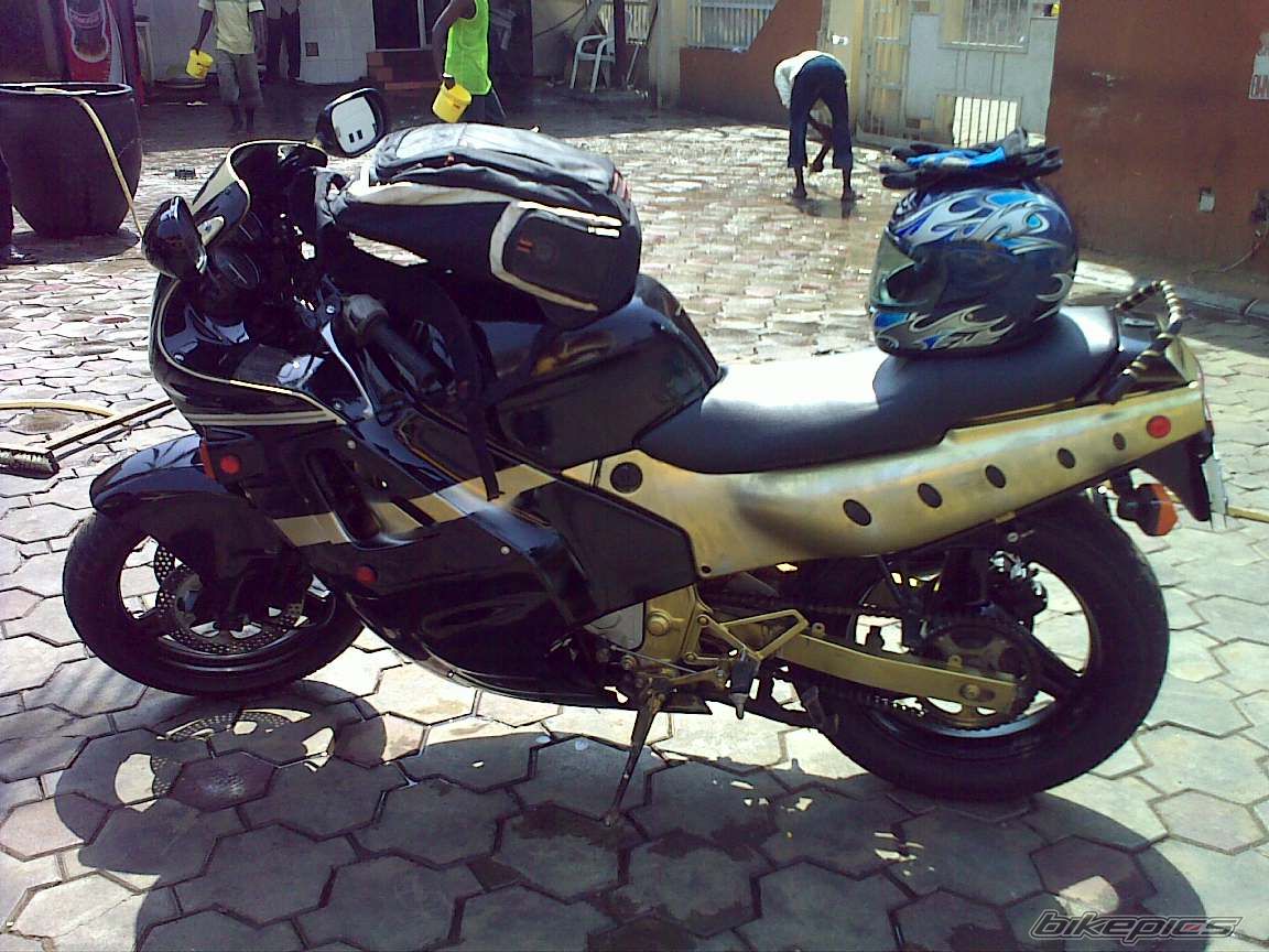 Photo 1595342