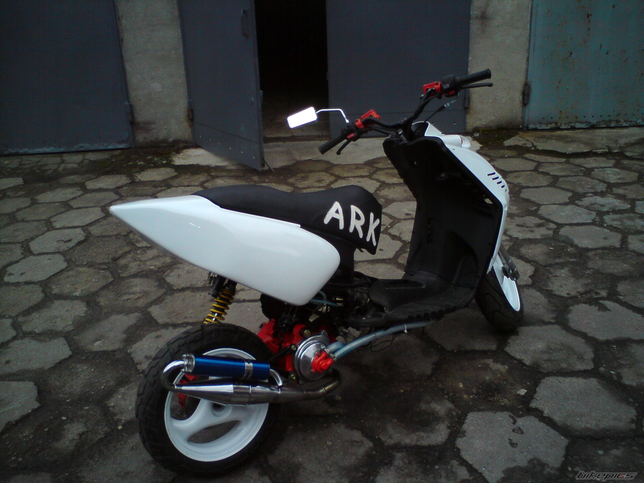 Bike Photo 1595366