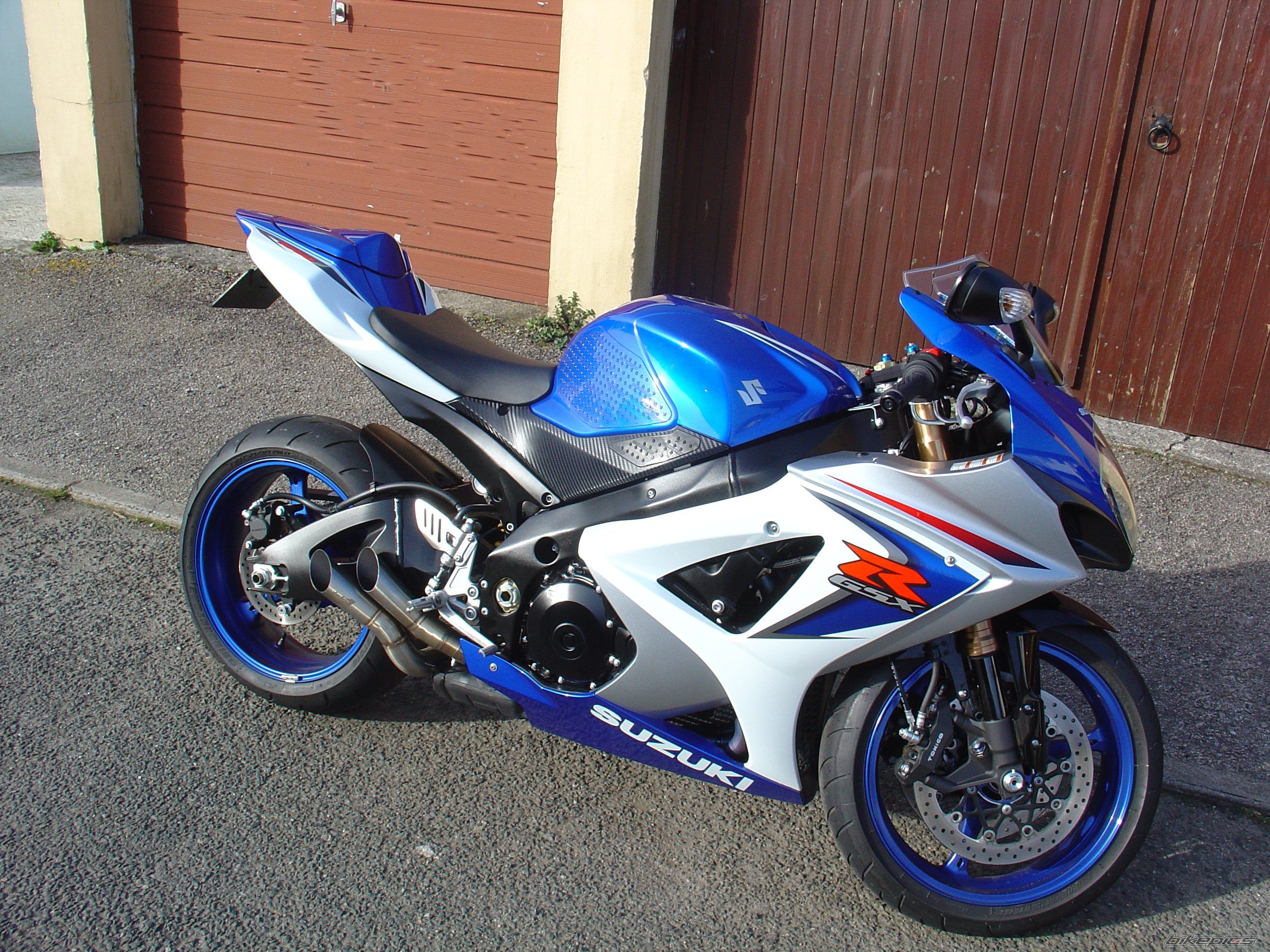 Bike Photo 1595545