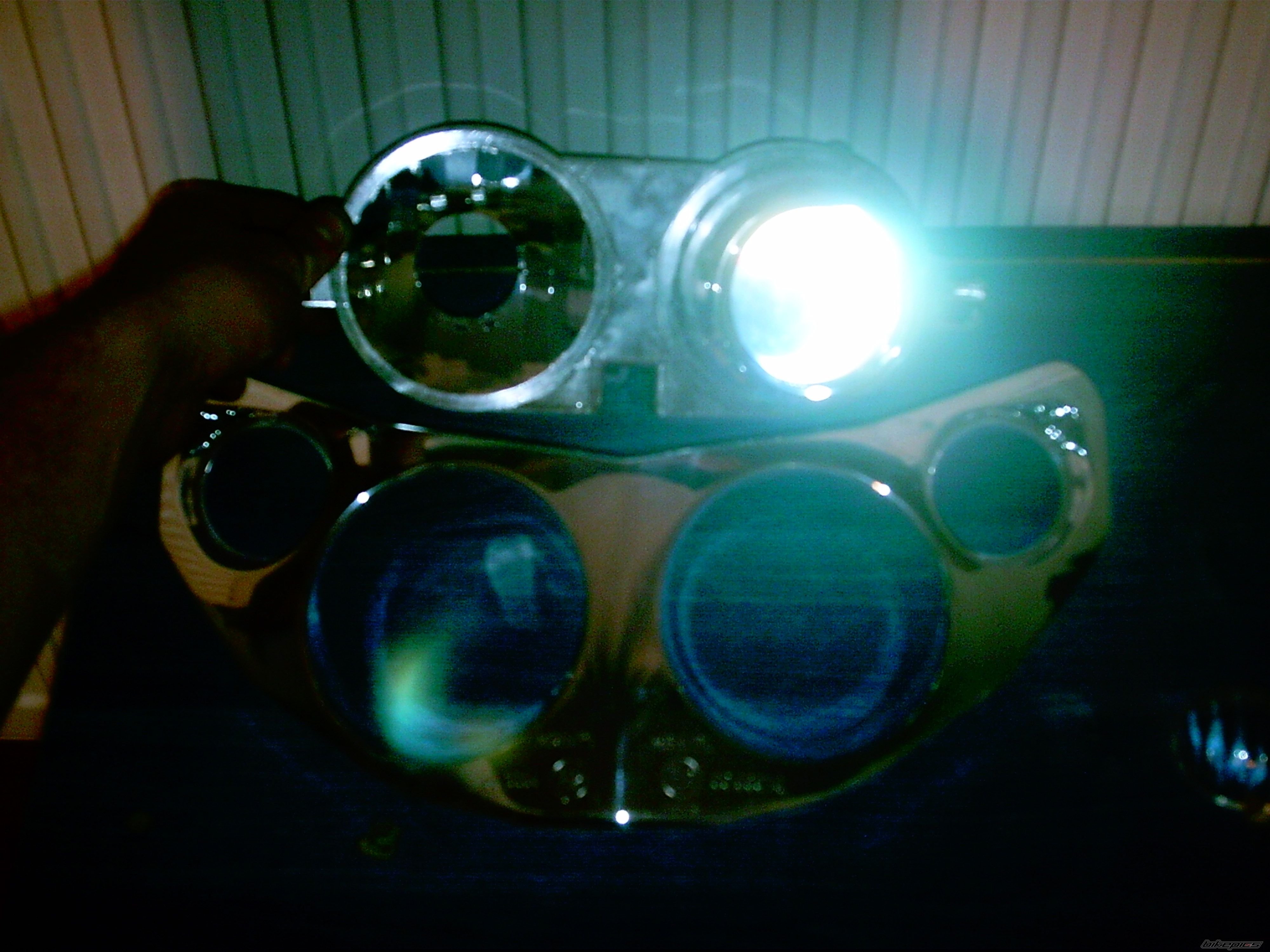 Photo 1595608