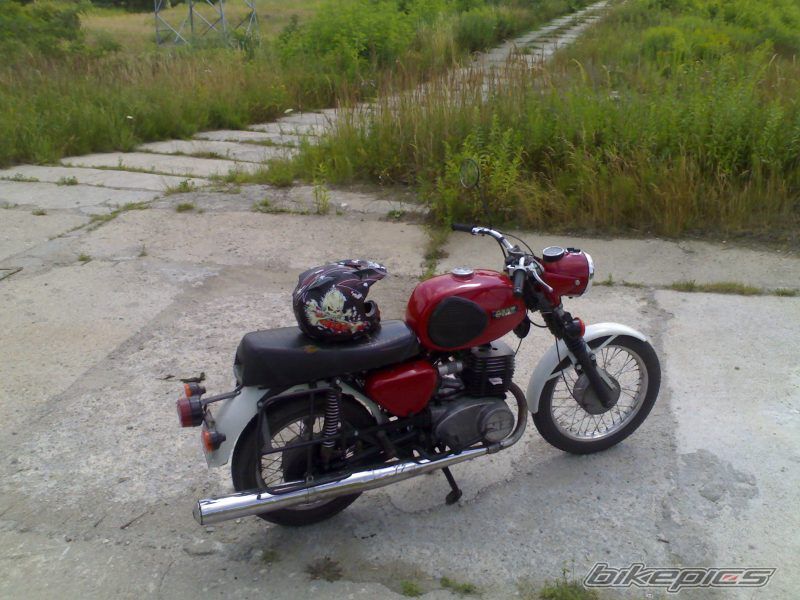Photo 1595695
