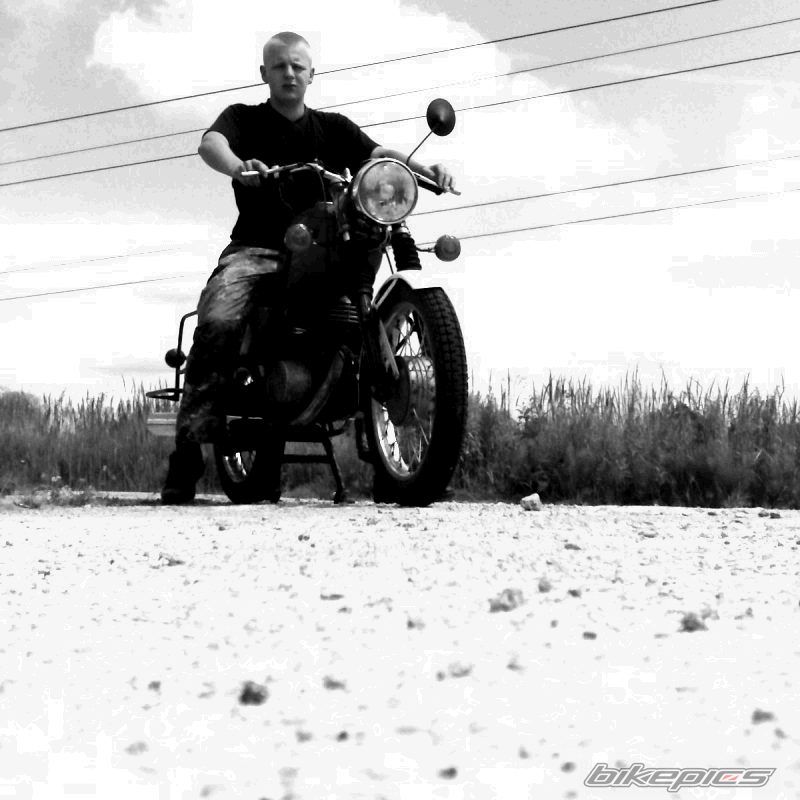 Photo 1595699