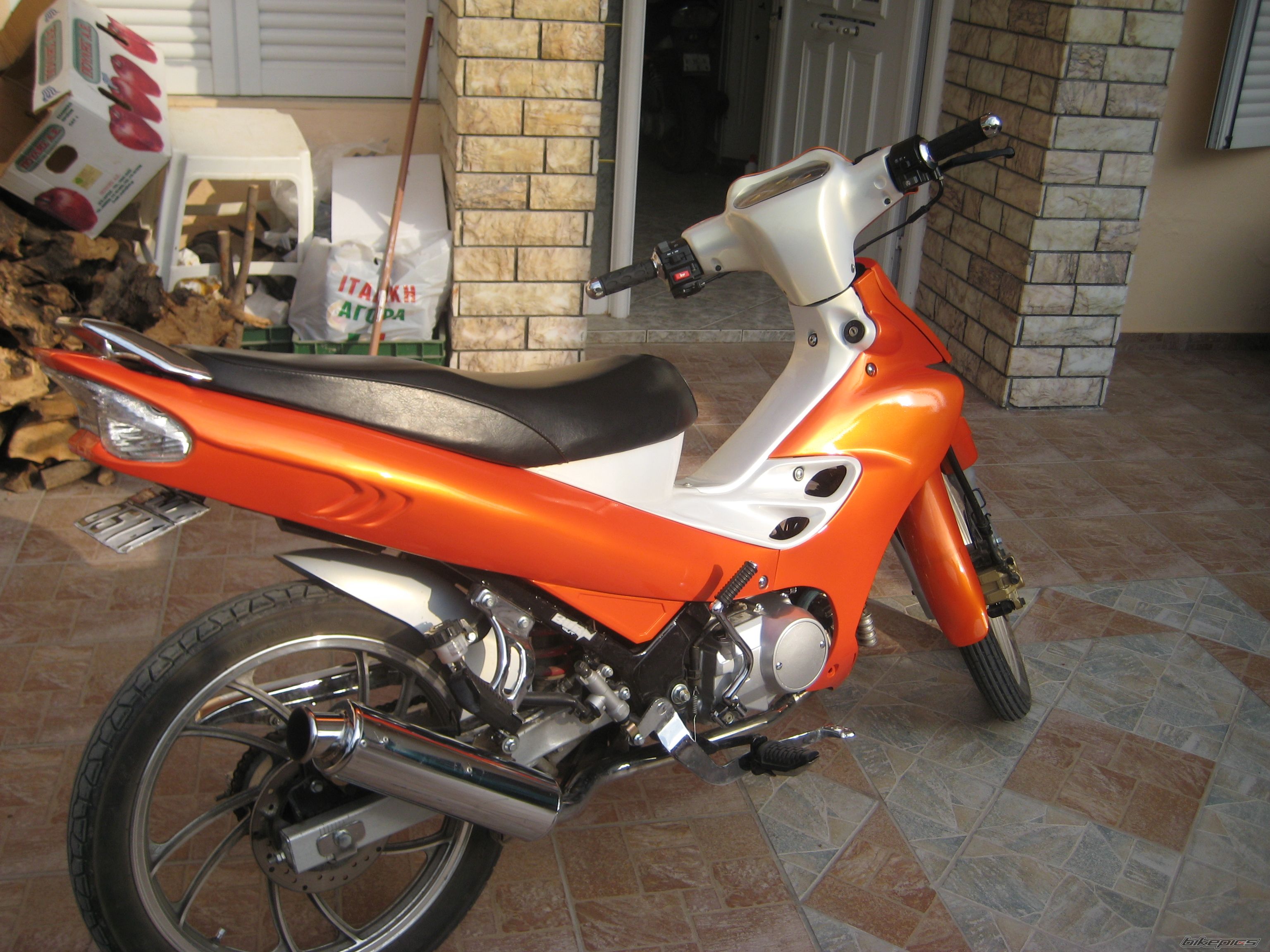 Bike Photo 1595810