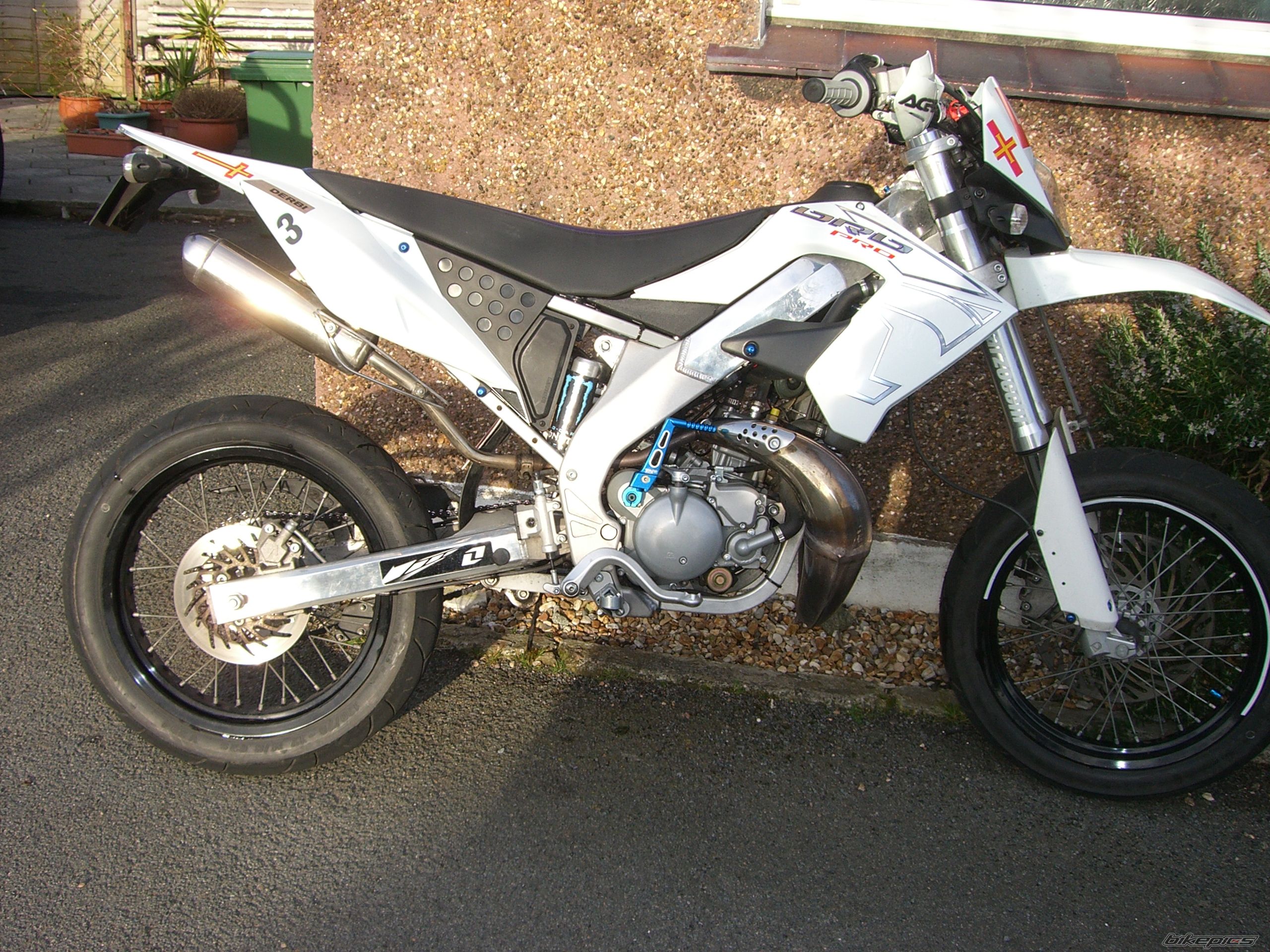 Bike Photo 1595843