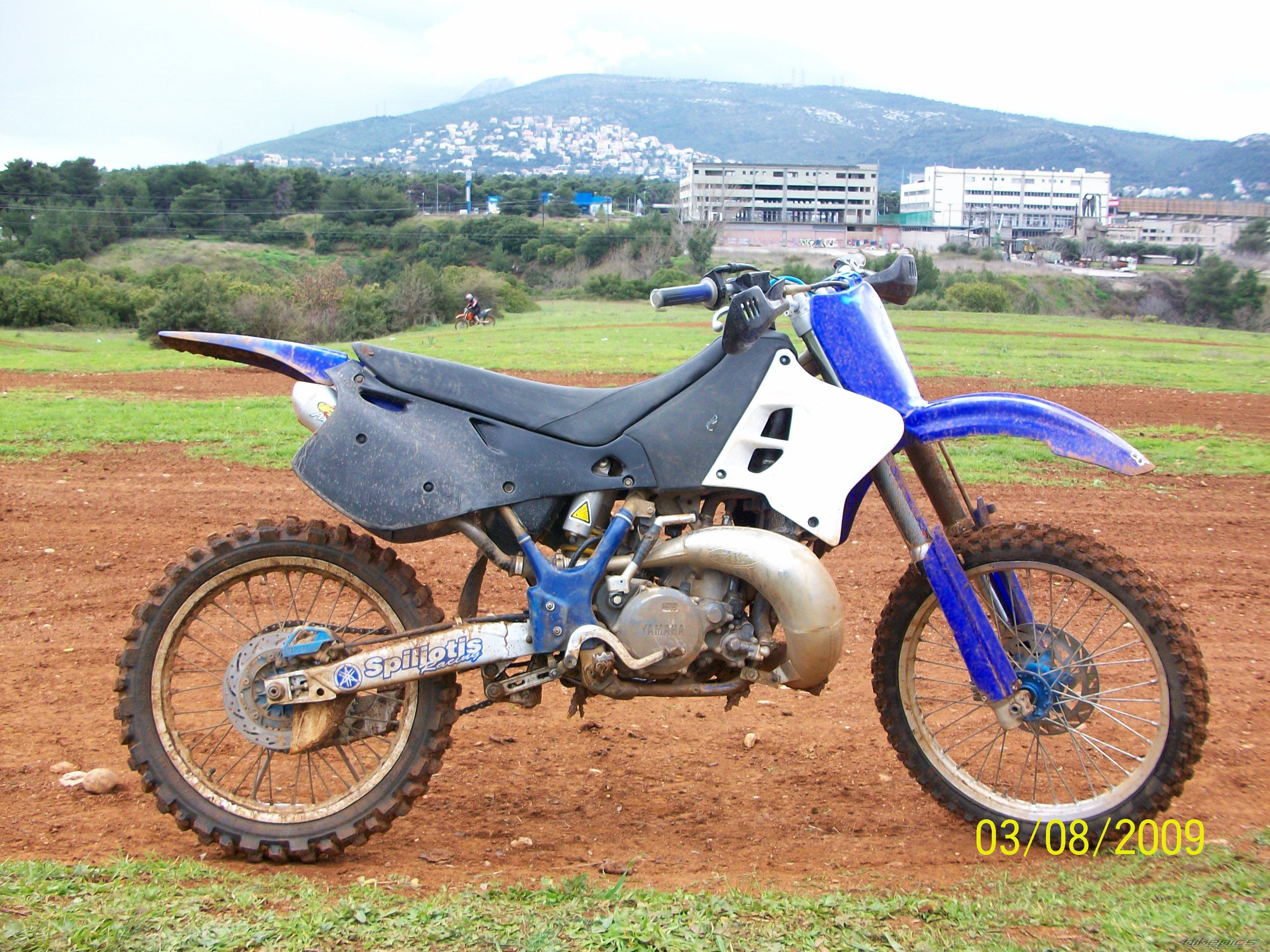 Photo 1595872