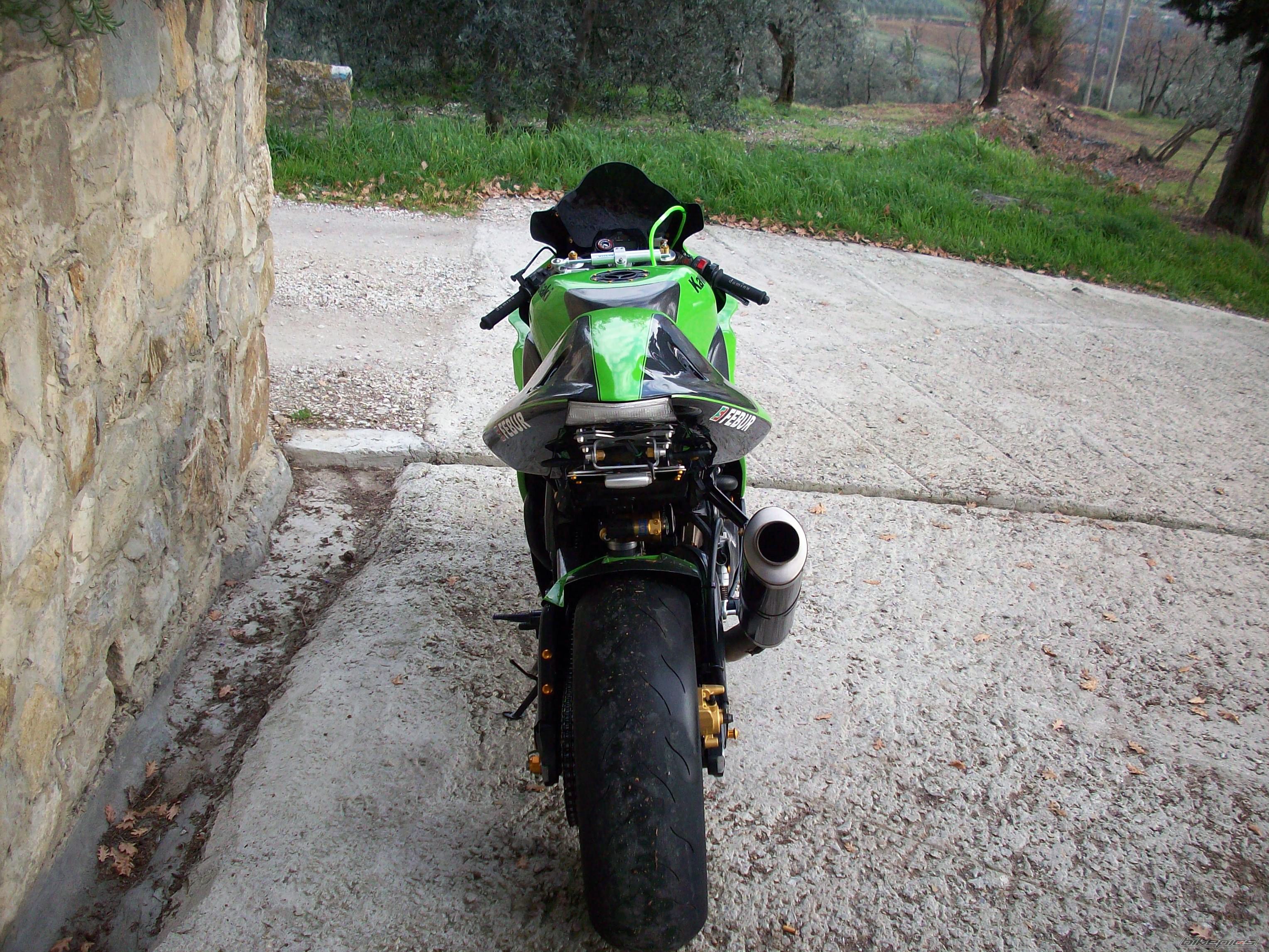Photo 1595876