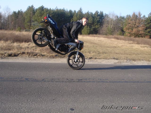 Bike Photo 1595919