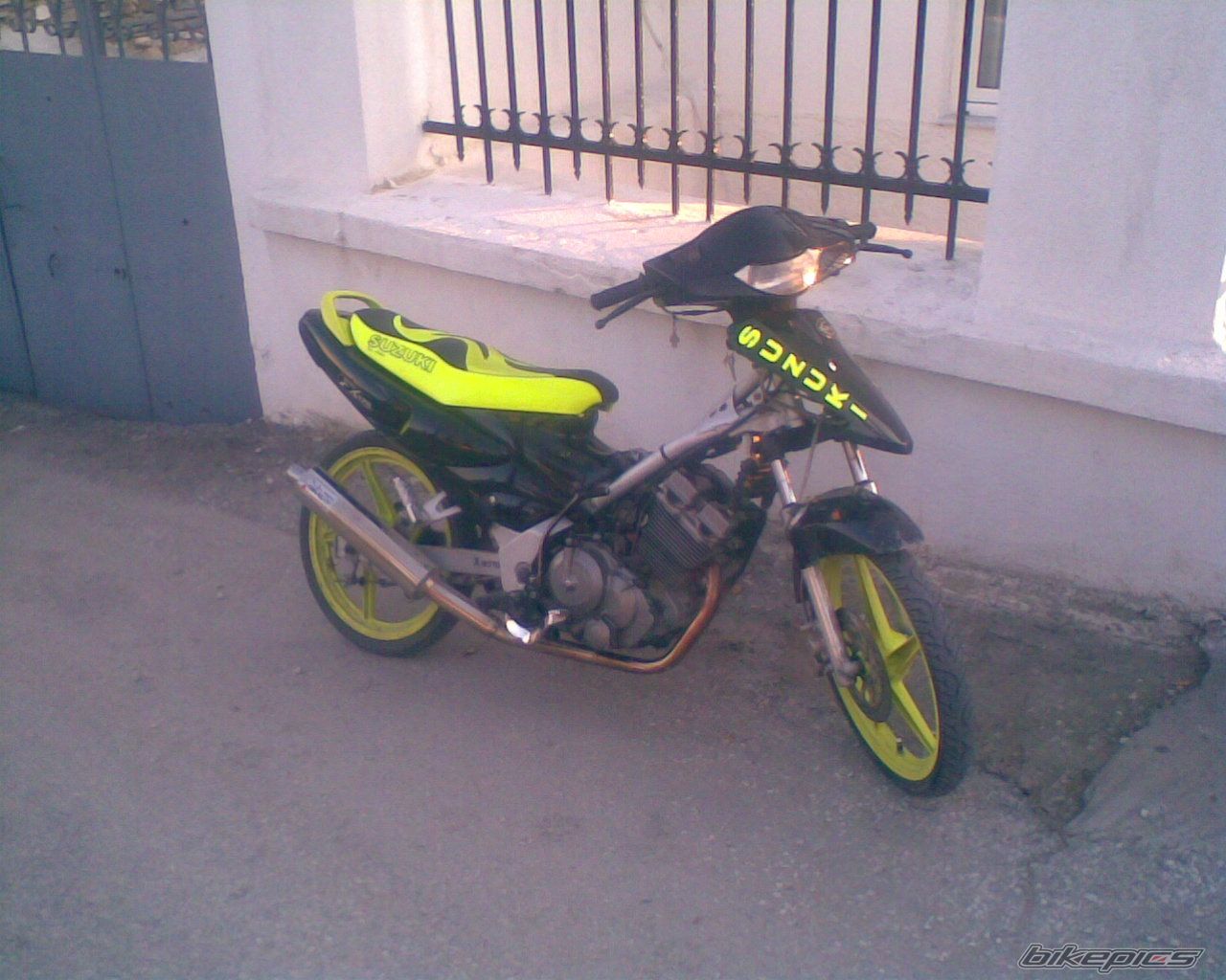 Photo 1595926