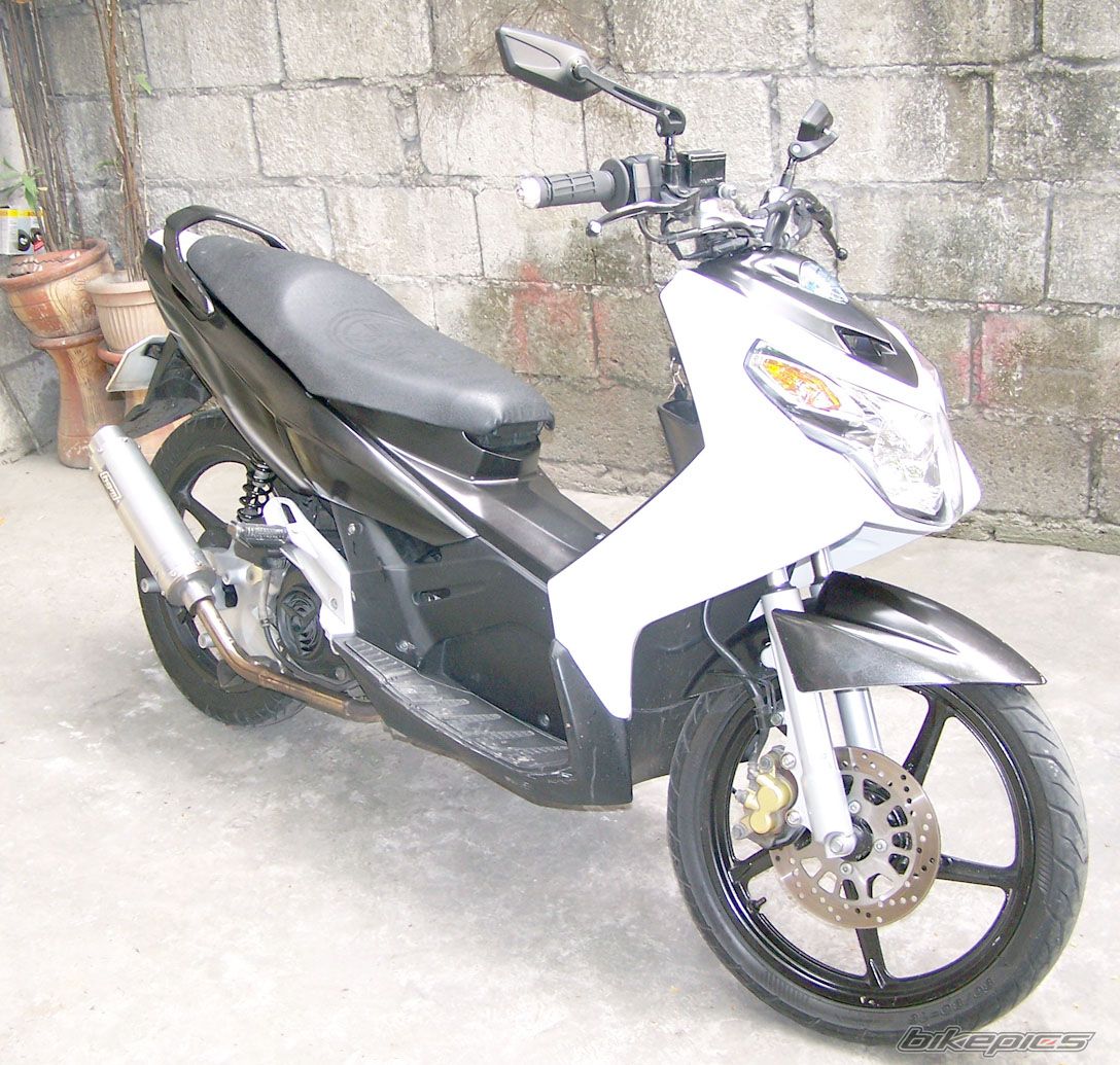 Photo 1596069