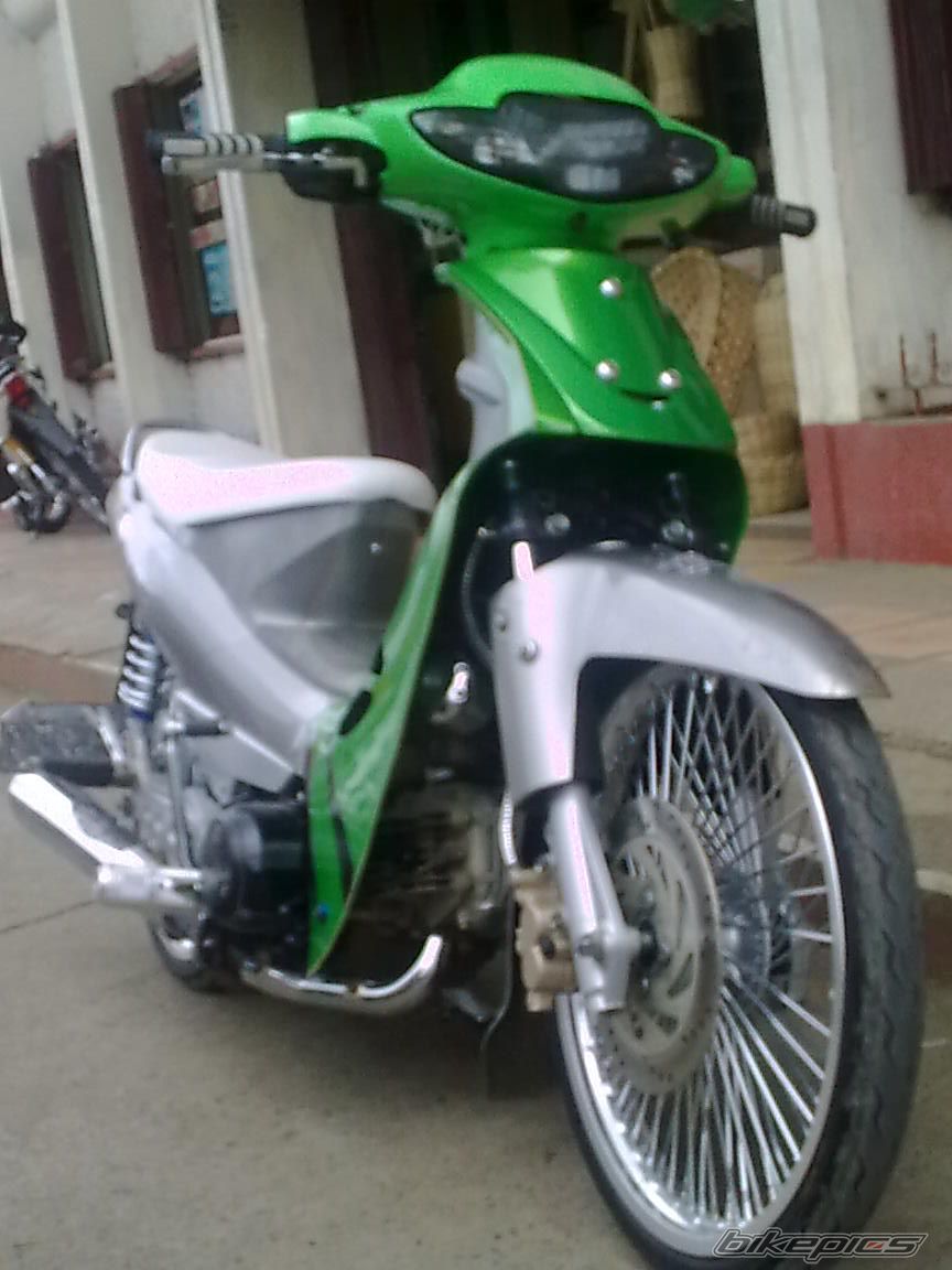 Photo 1596133