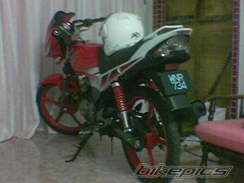 Photo 1596222