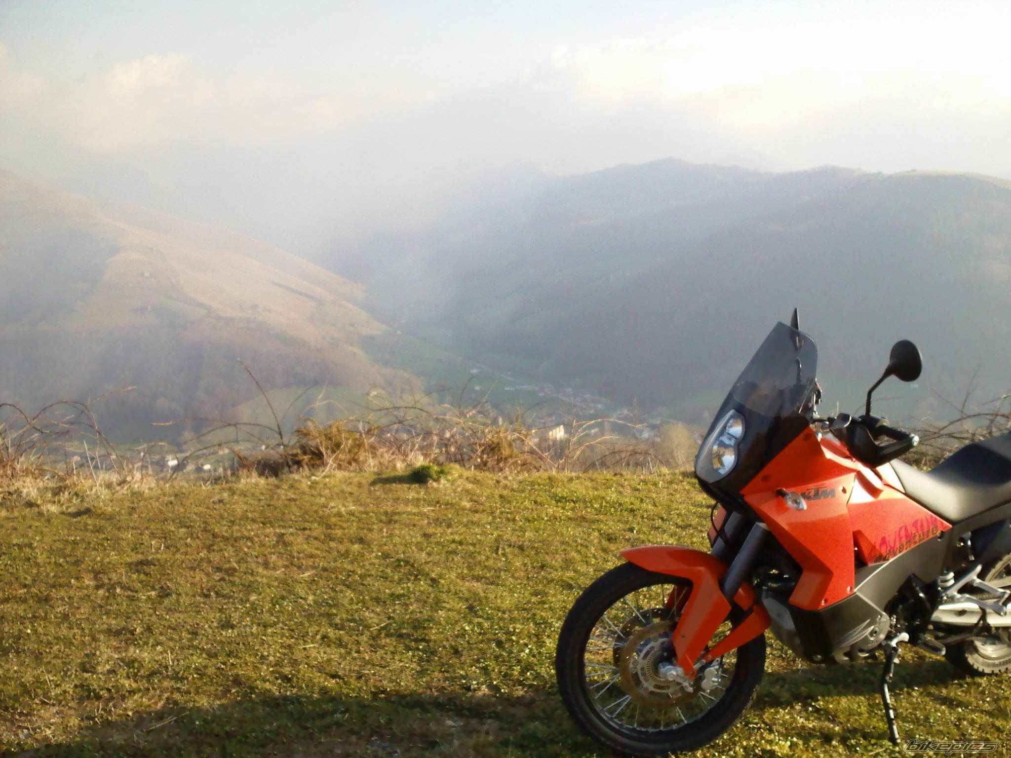Bike Photo 1596288
