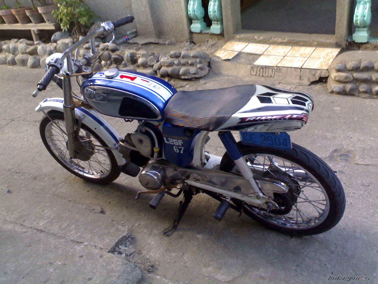 Photo 1596321