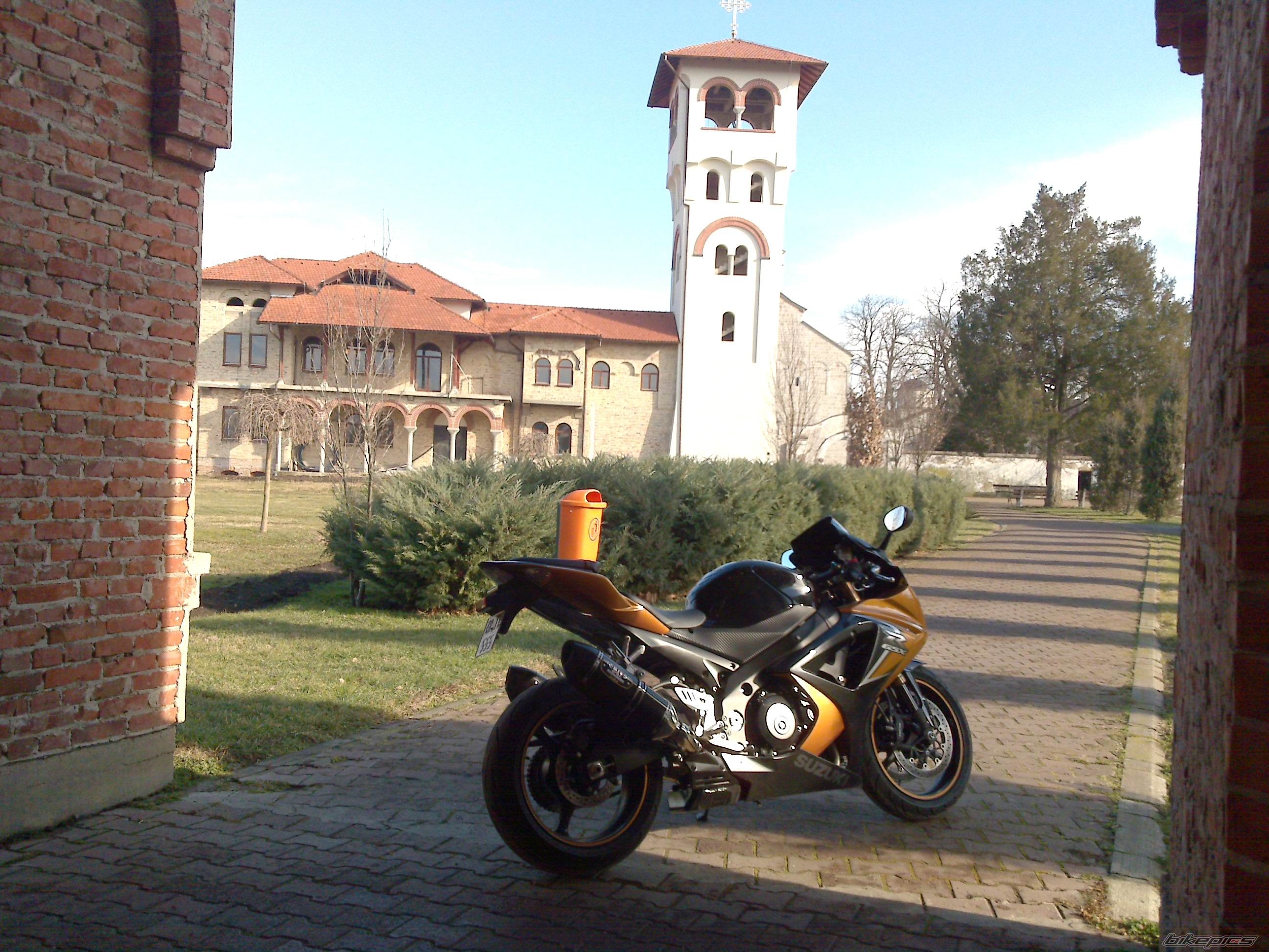 Bike Photo 1596353