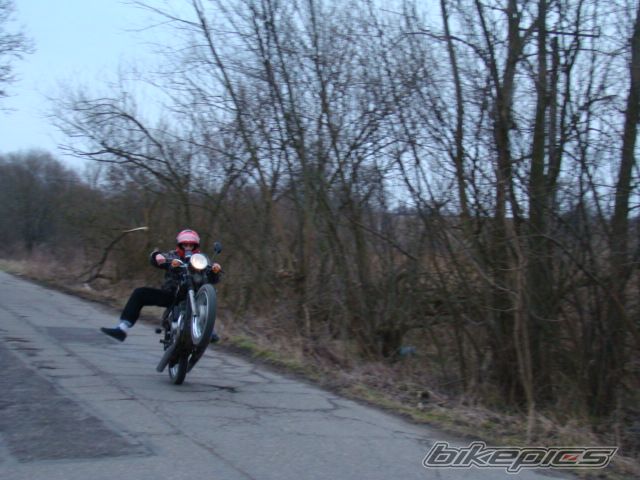 Photo 1596371