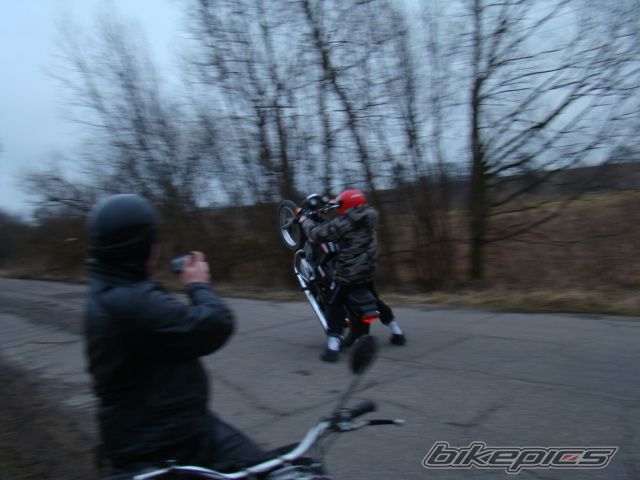 Photo 1596373