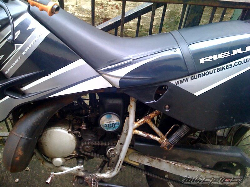 Photo 1596573