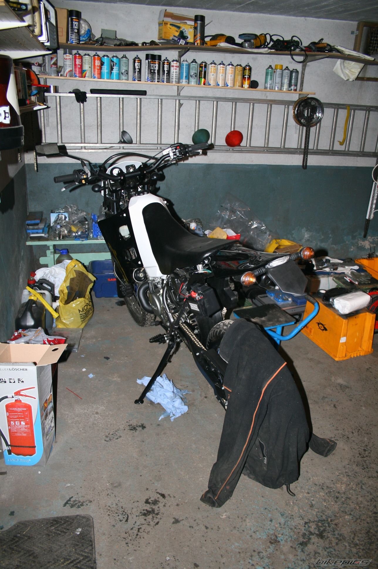 Photo 1596677