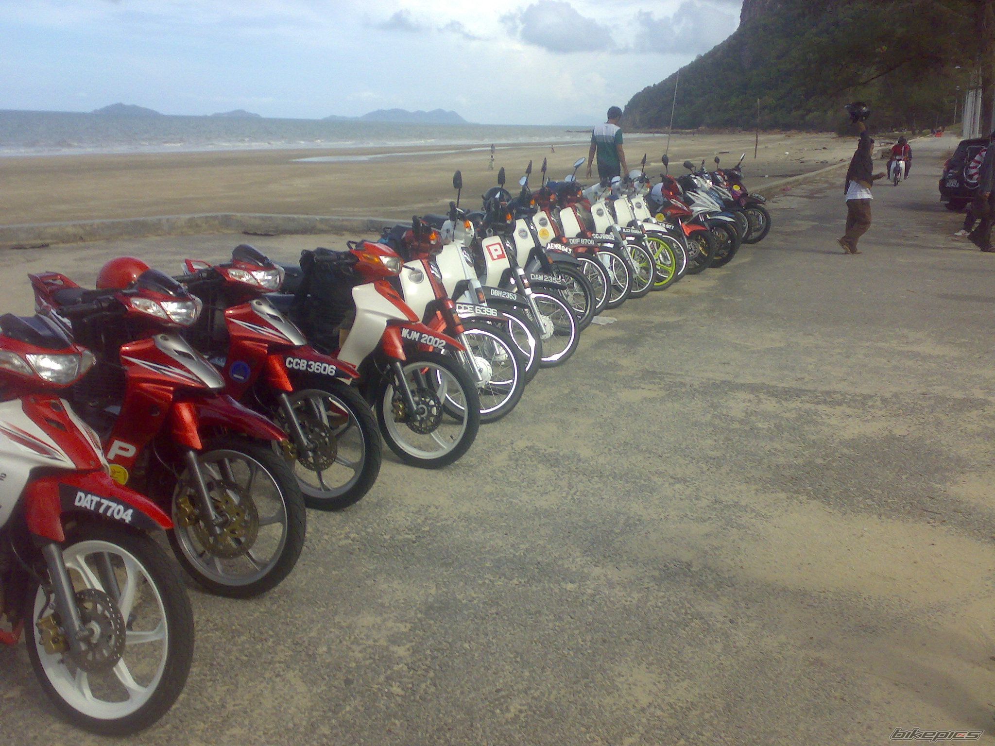 Photo 1596697