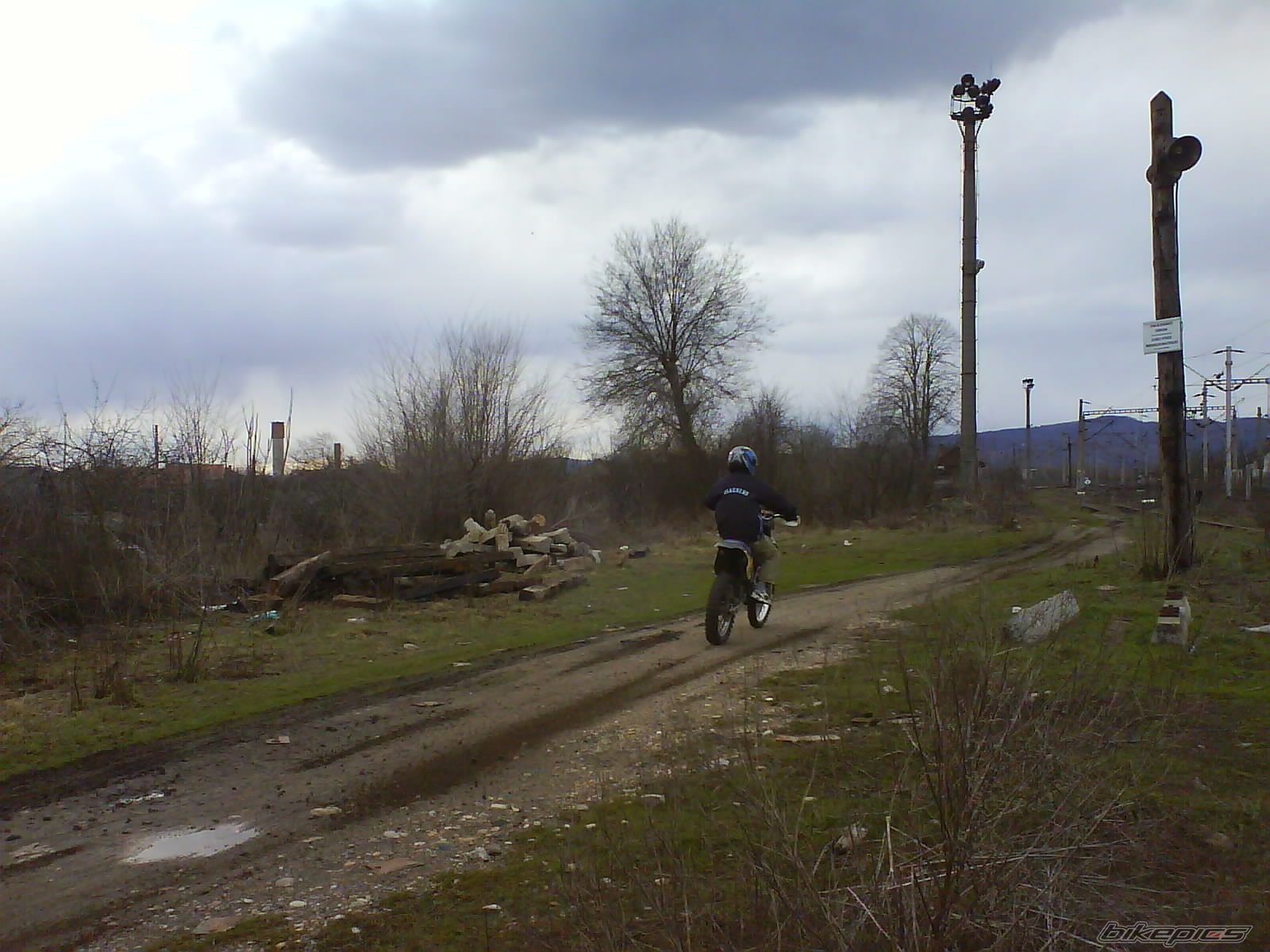 Photo 1596718