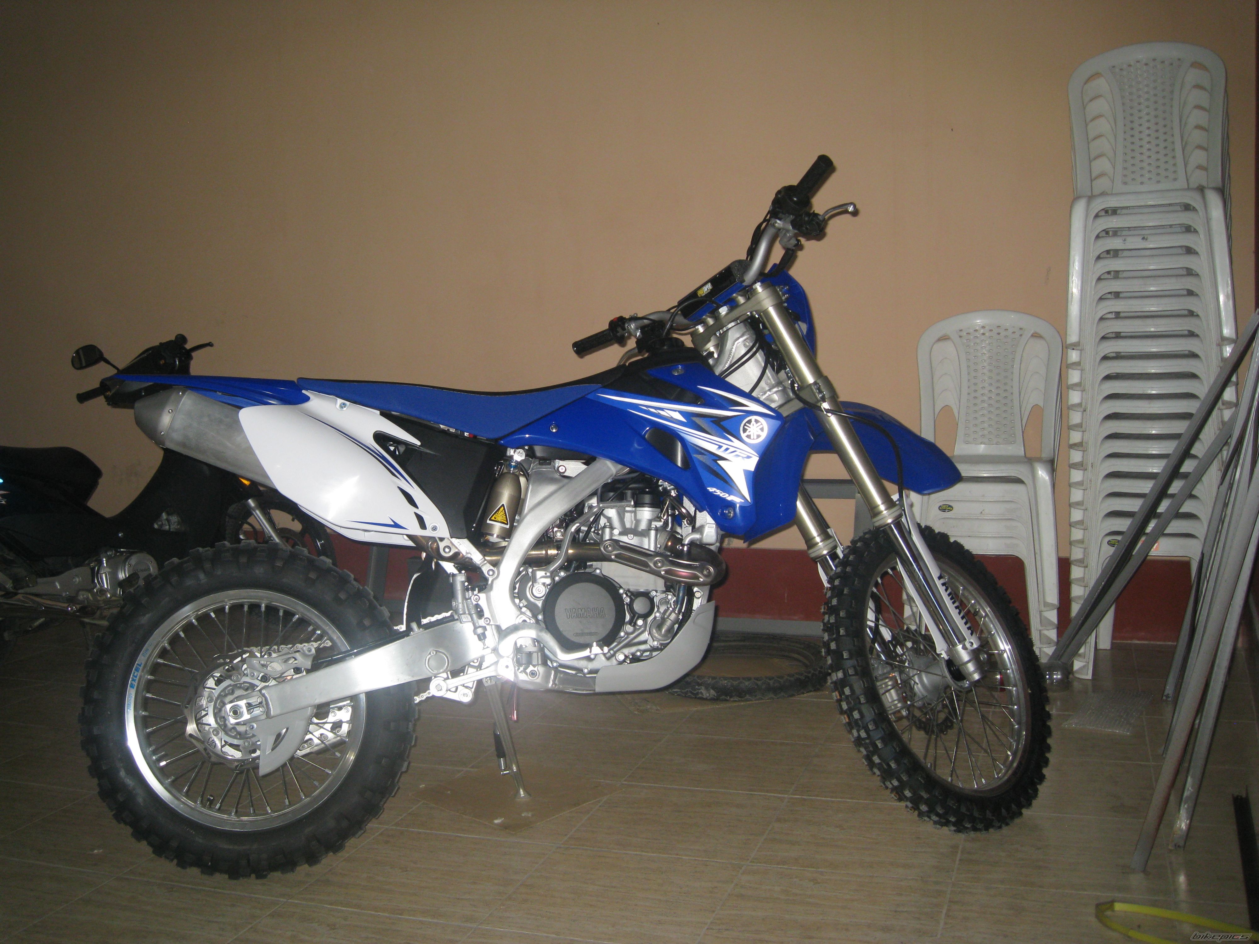 Photo 1596742