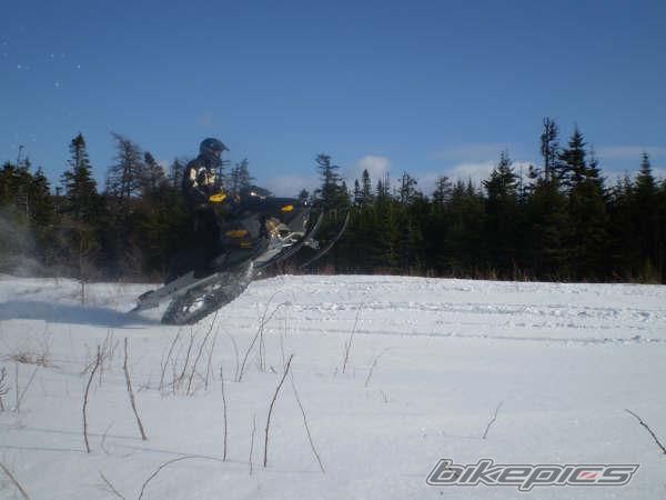 Photo 1596817