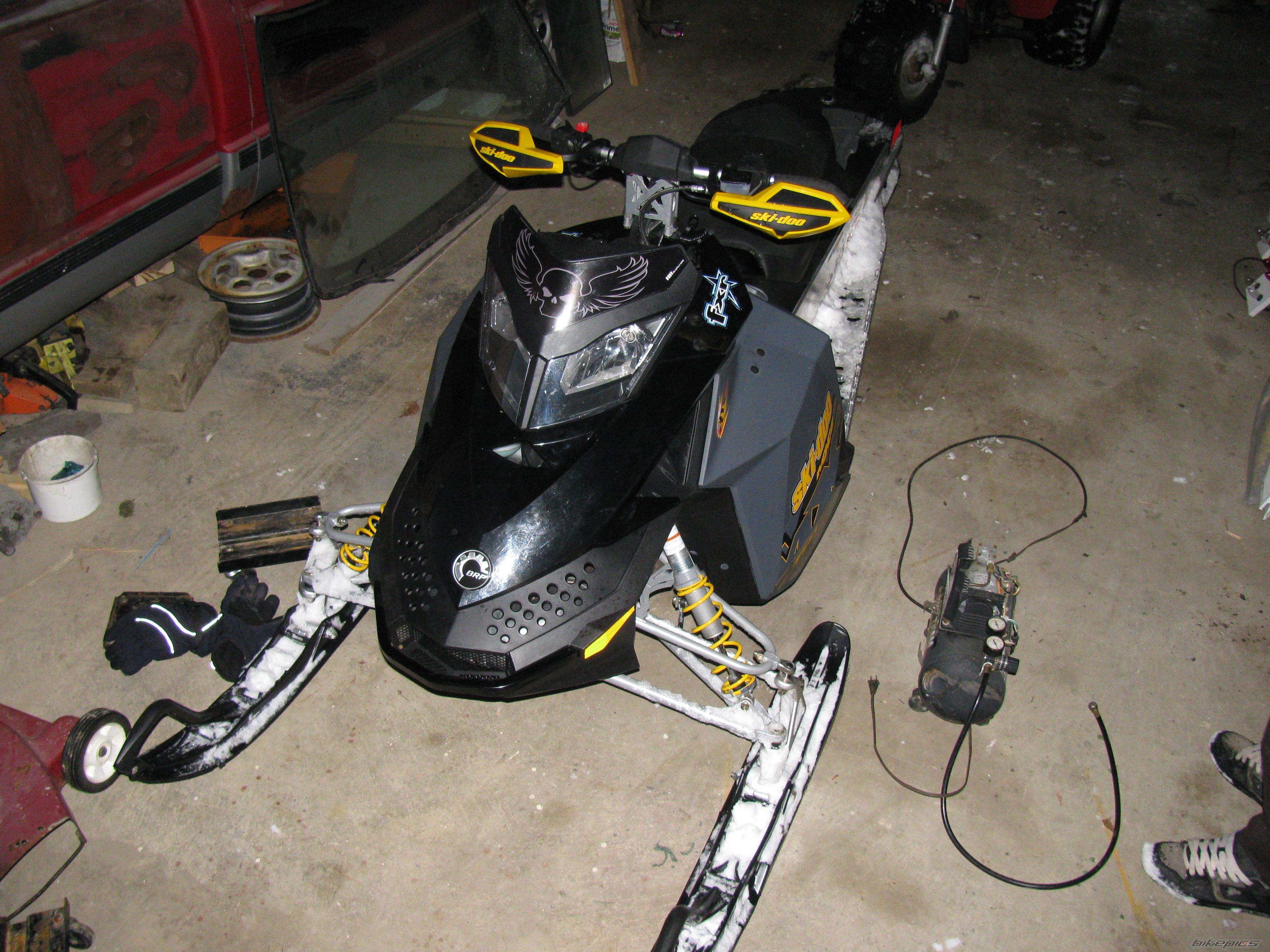 Photo 1596819