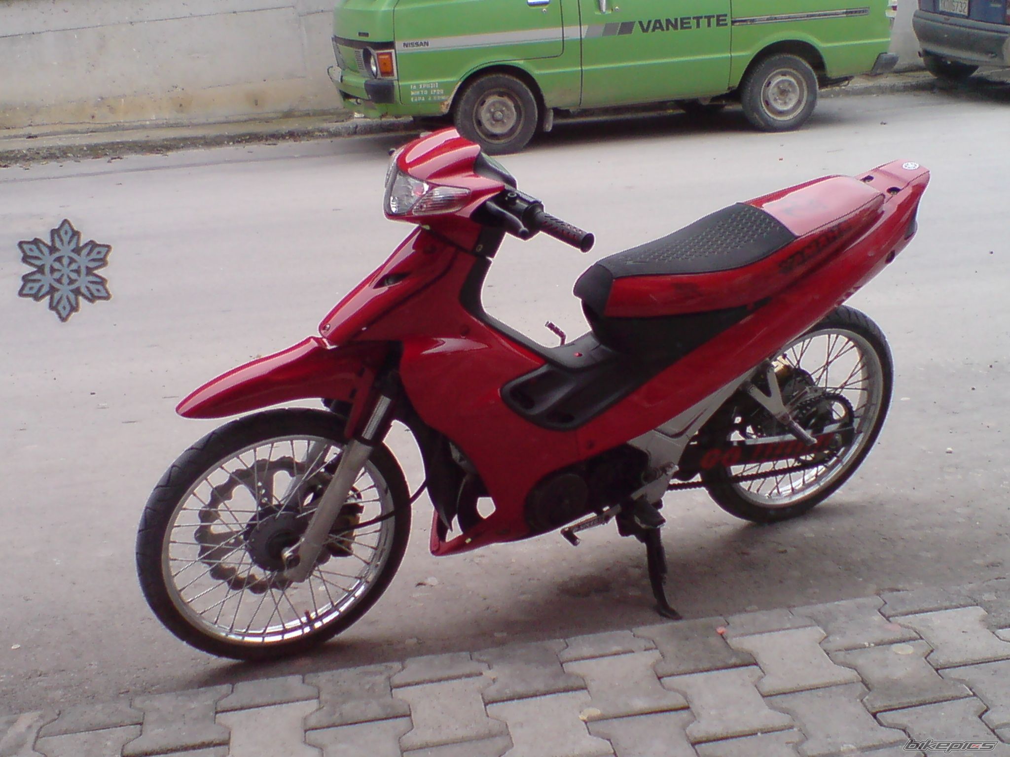 Photo 1597081