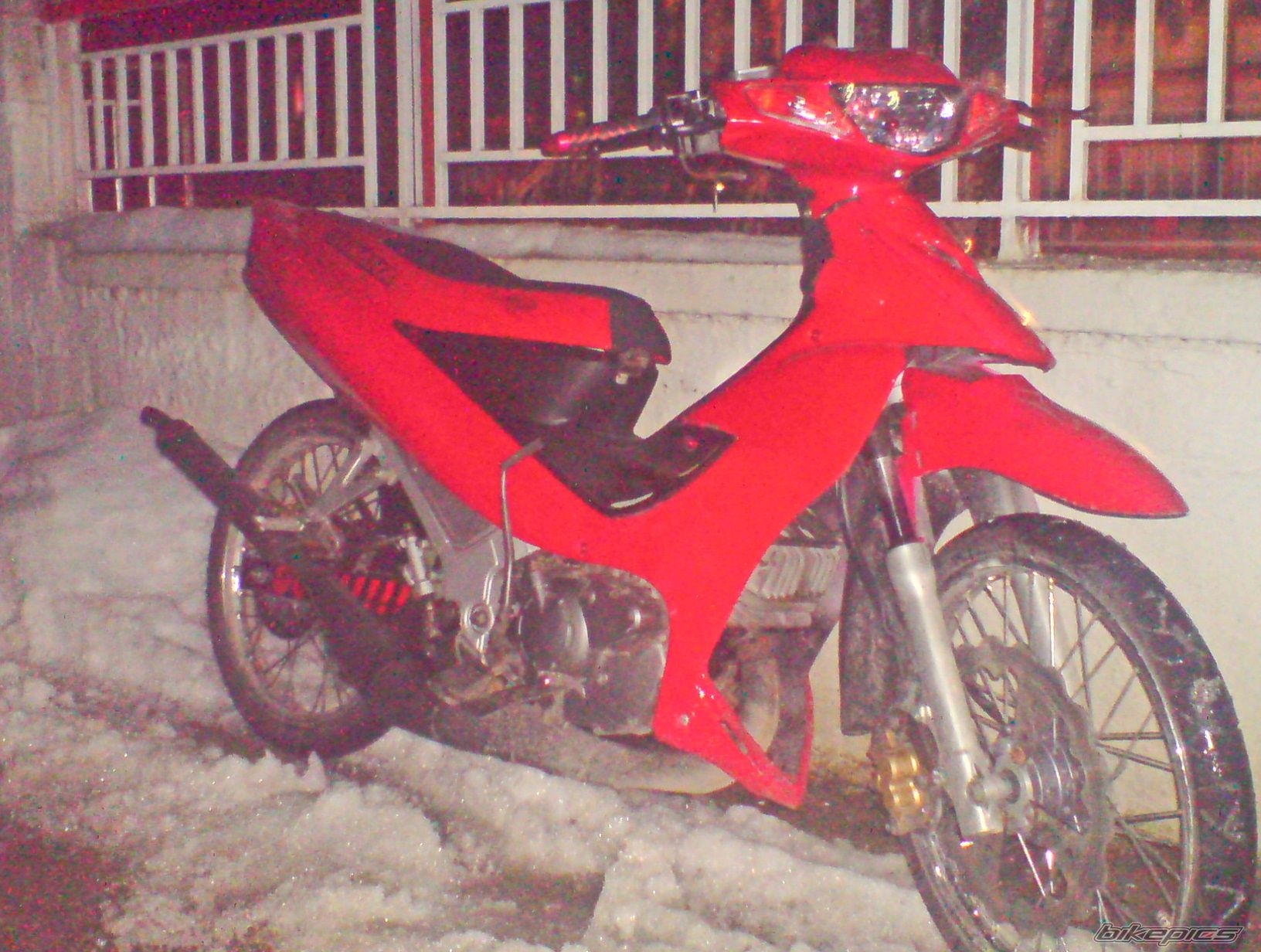 Photo 1597097