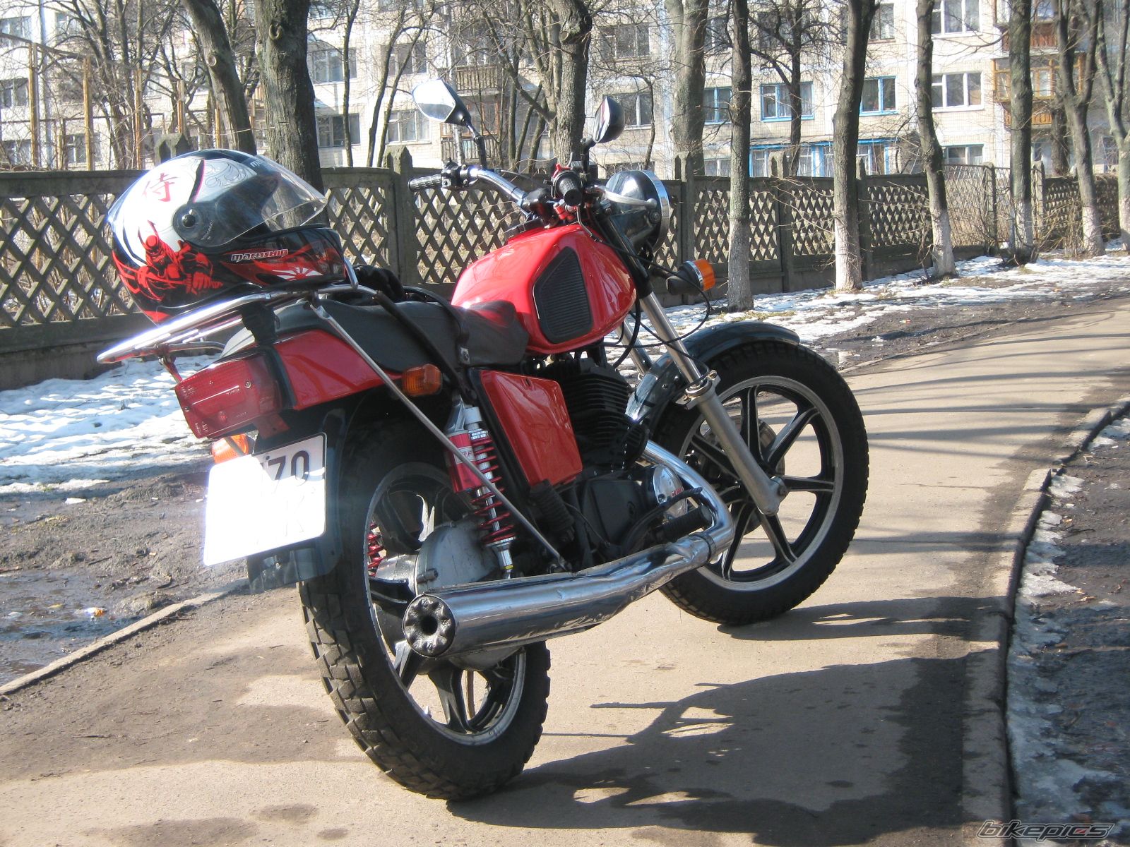 Photo 1597145