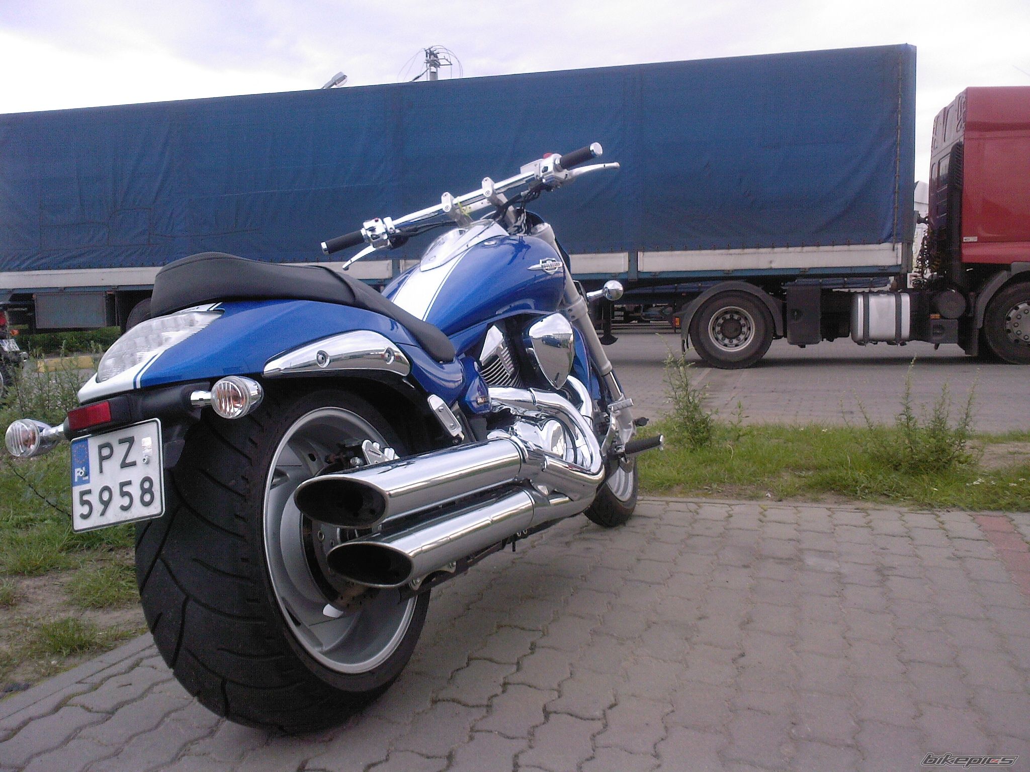 Photo 1597169
