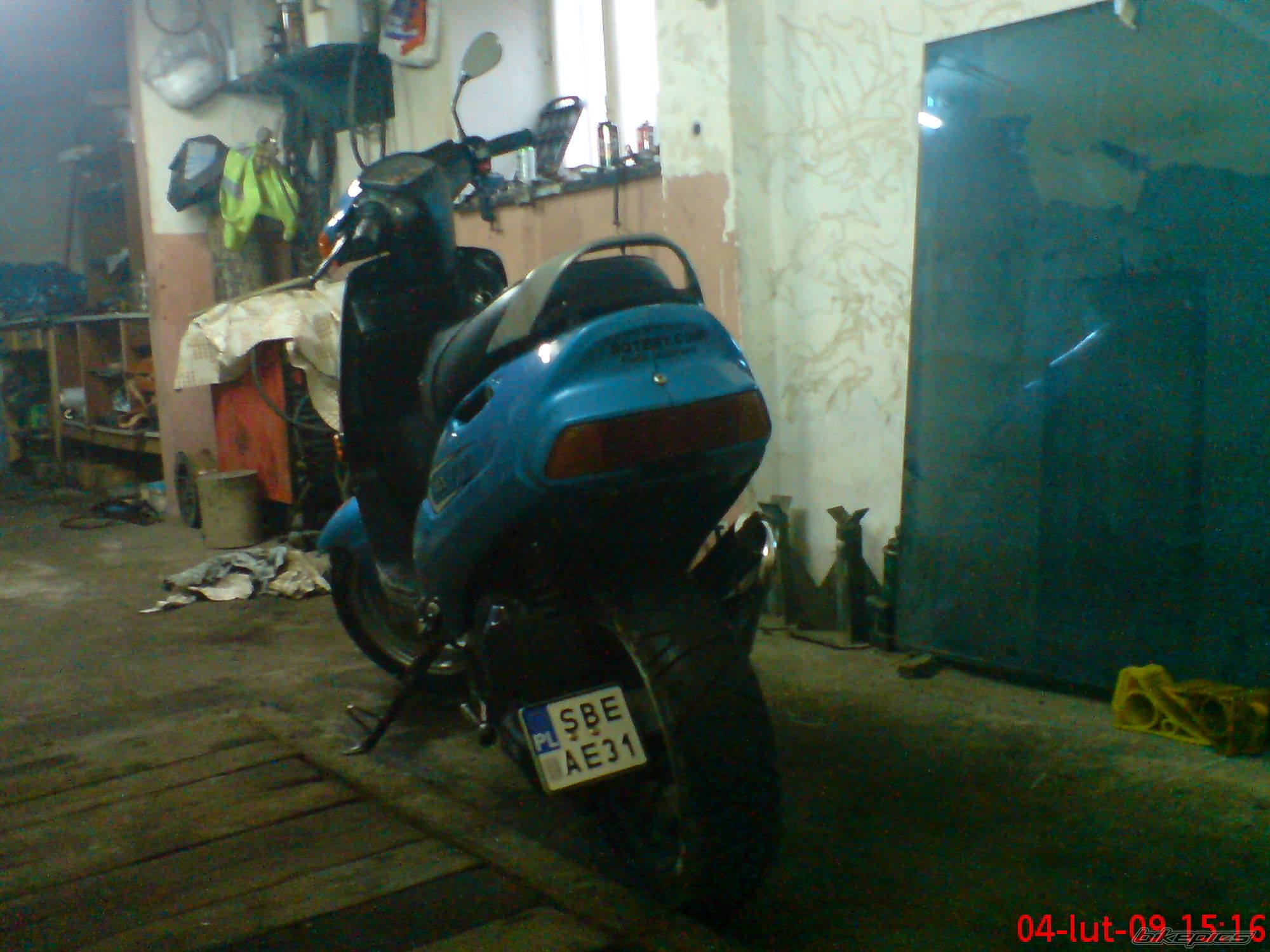 Photo 1597296