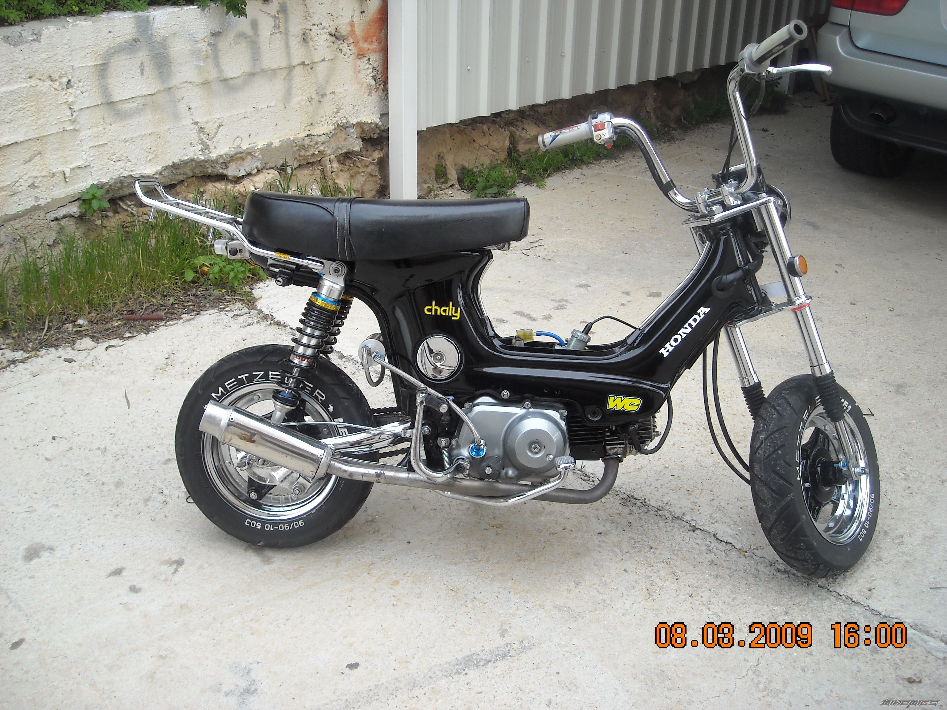 Photo 1597317