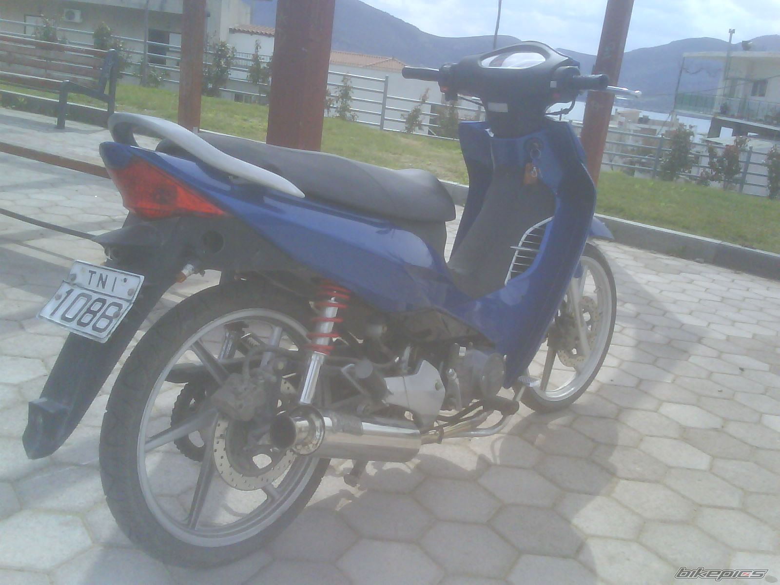 Bike Photo 1597372