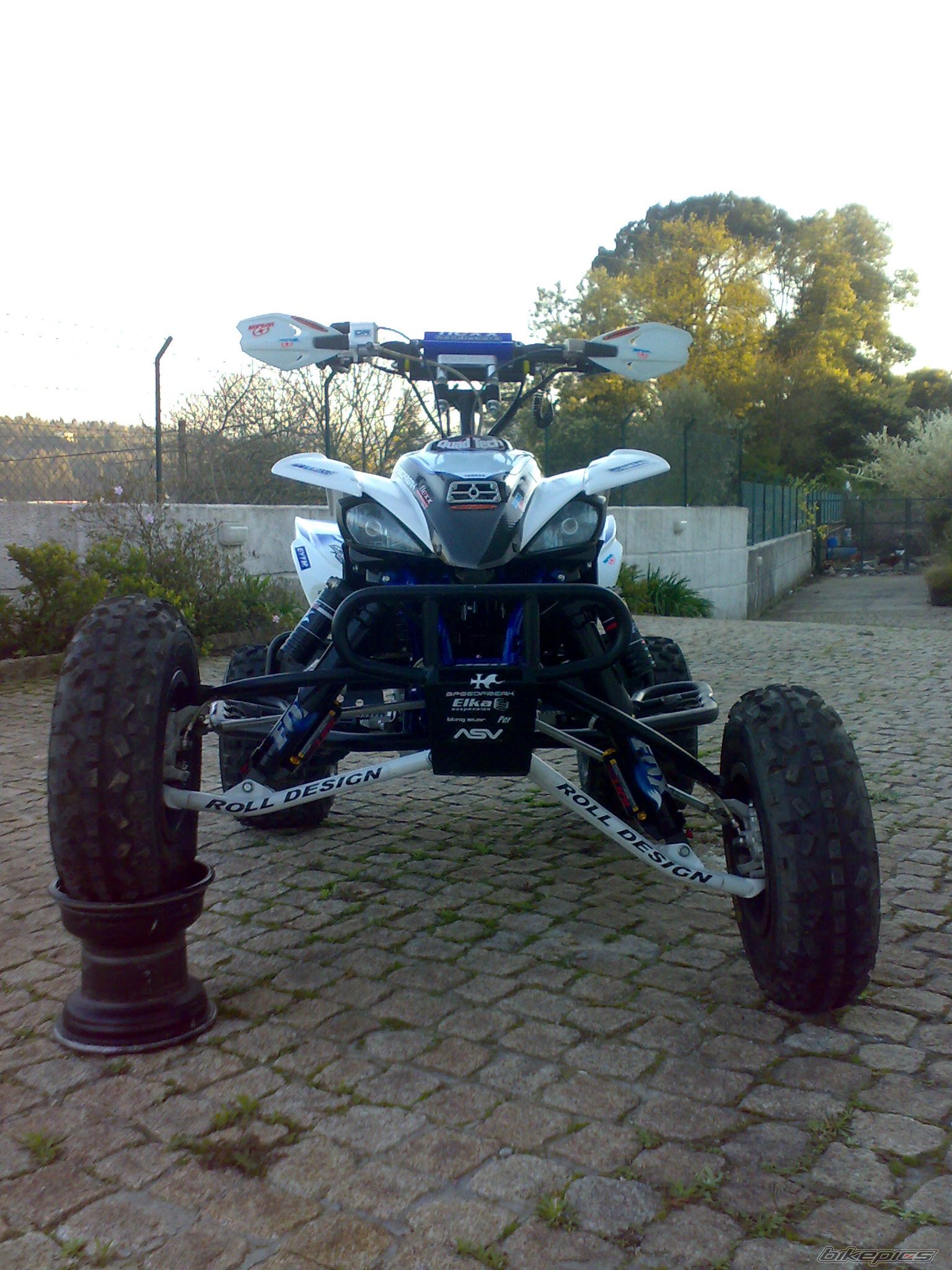 Photo 1597420