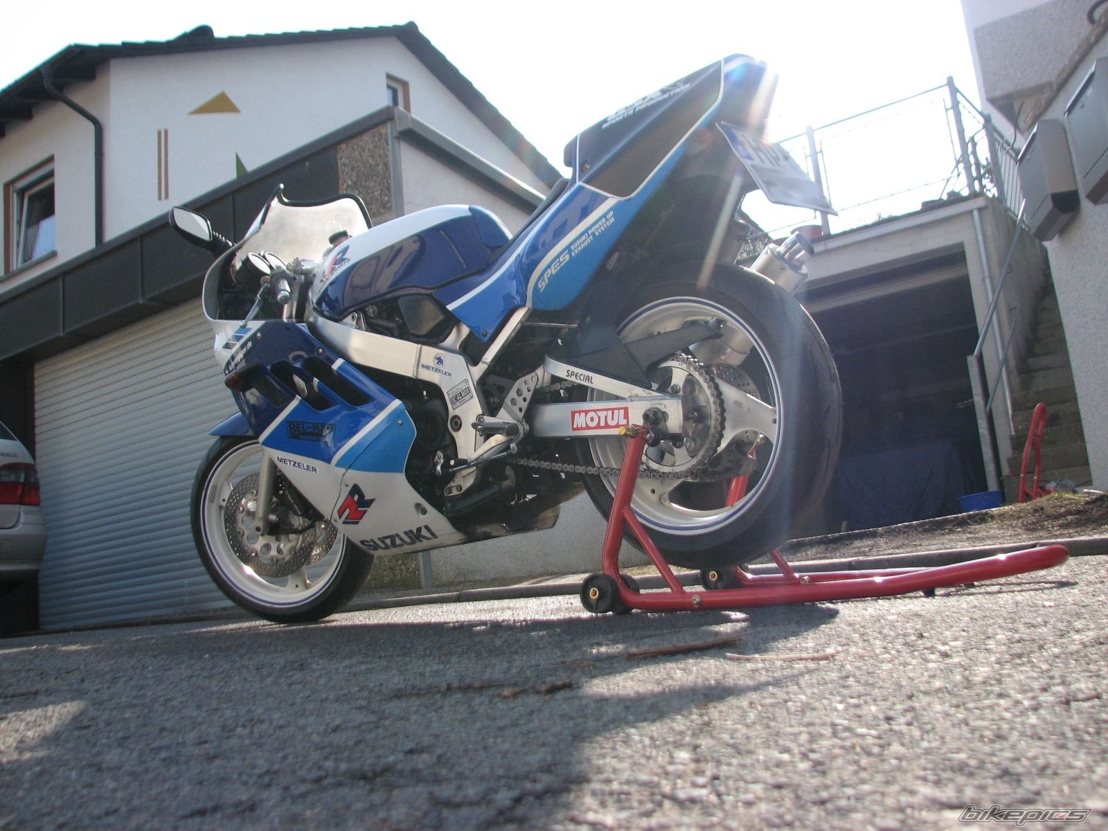 Photo 1597428