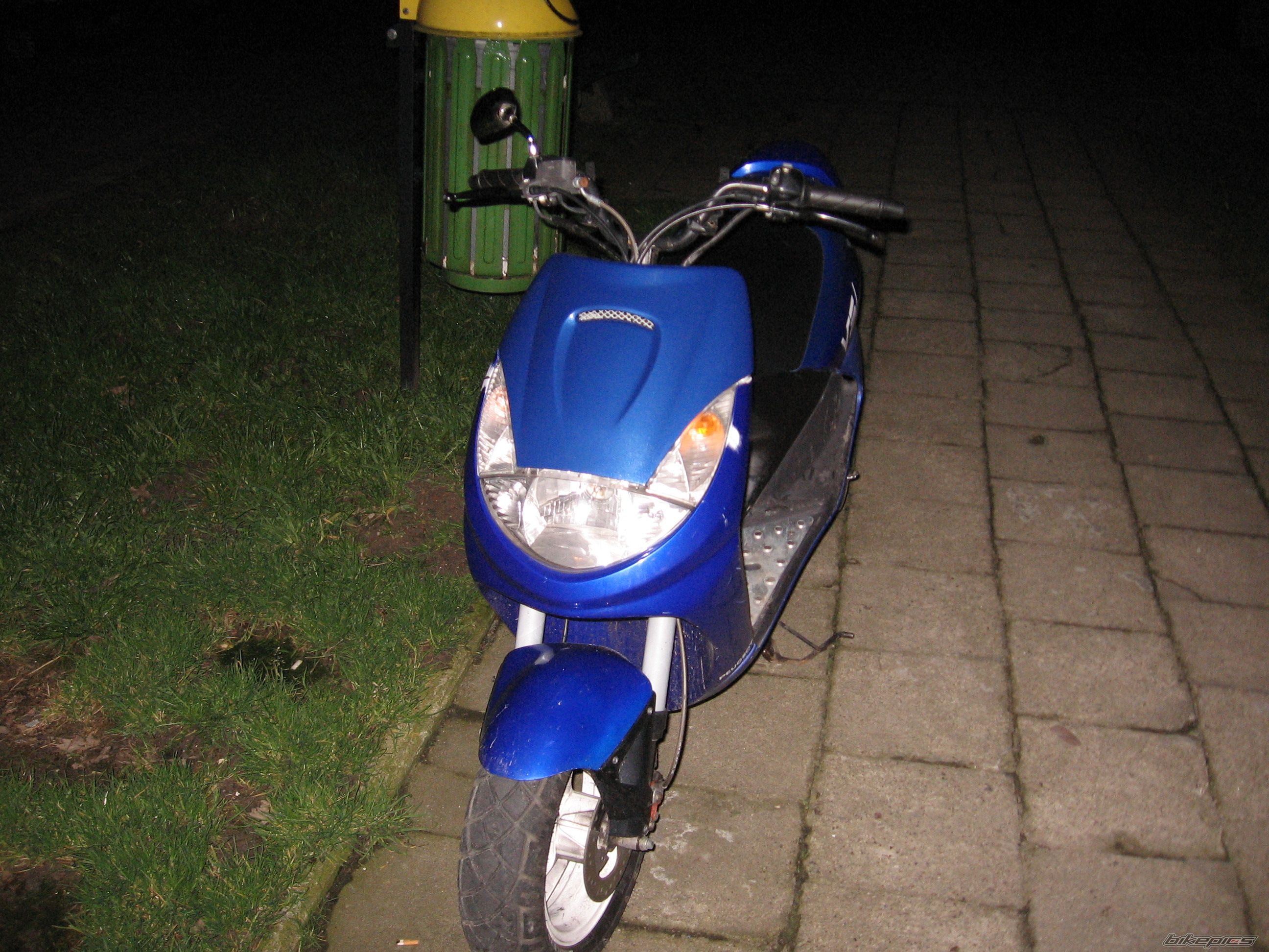 Photo 1597455