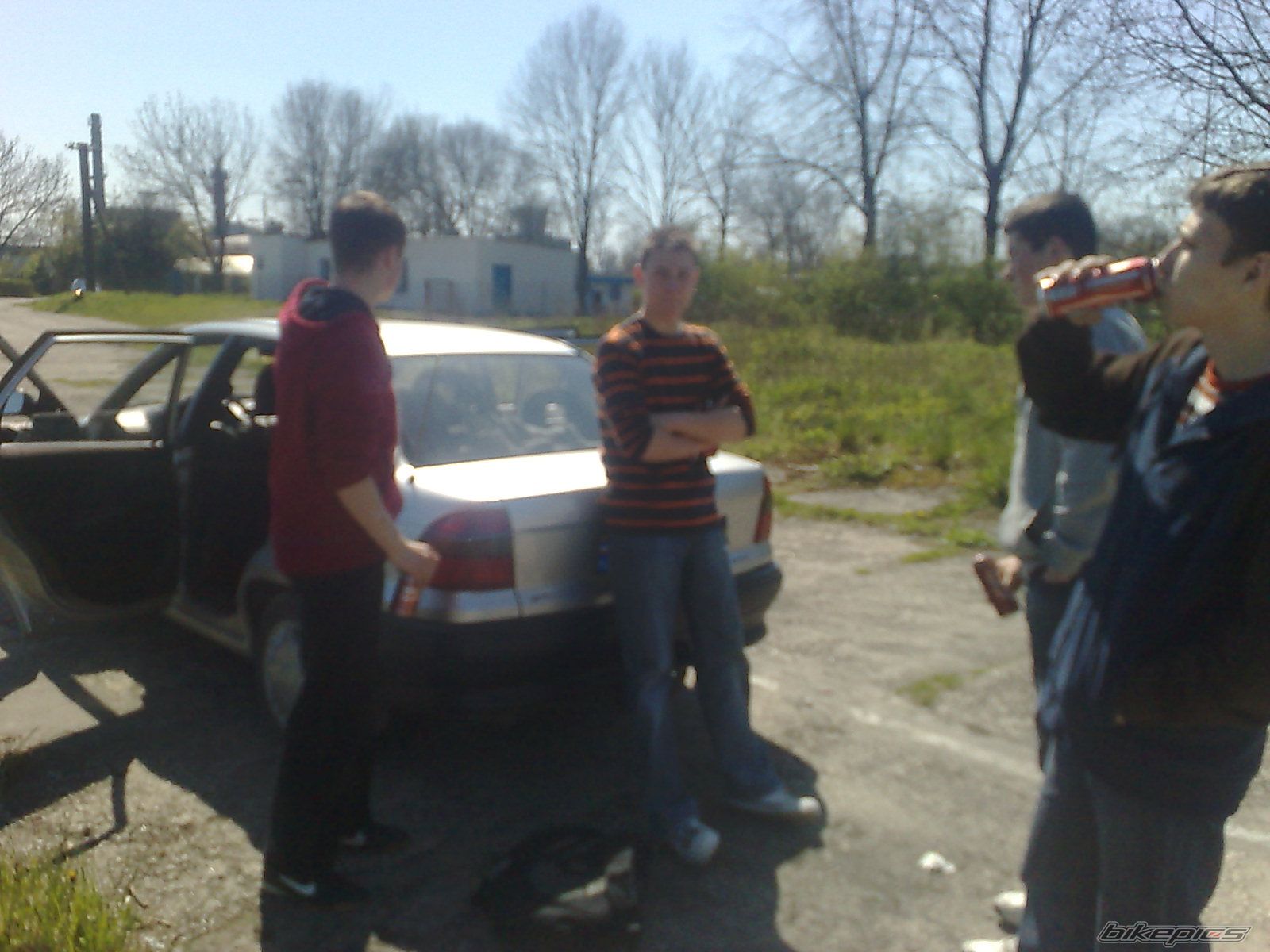 Photo 1597493