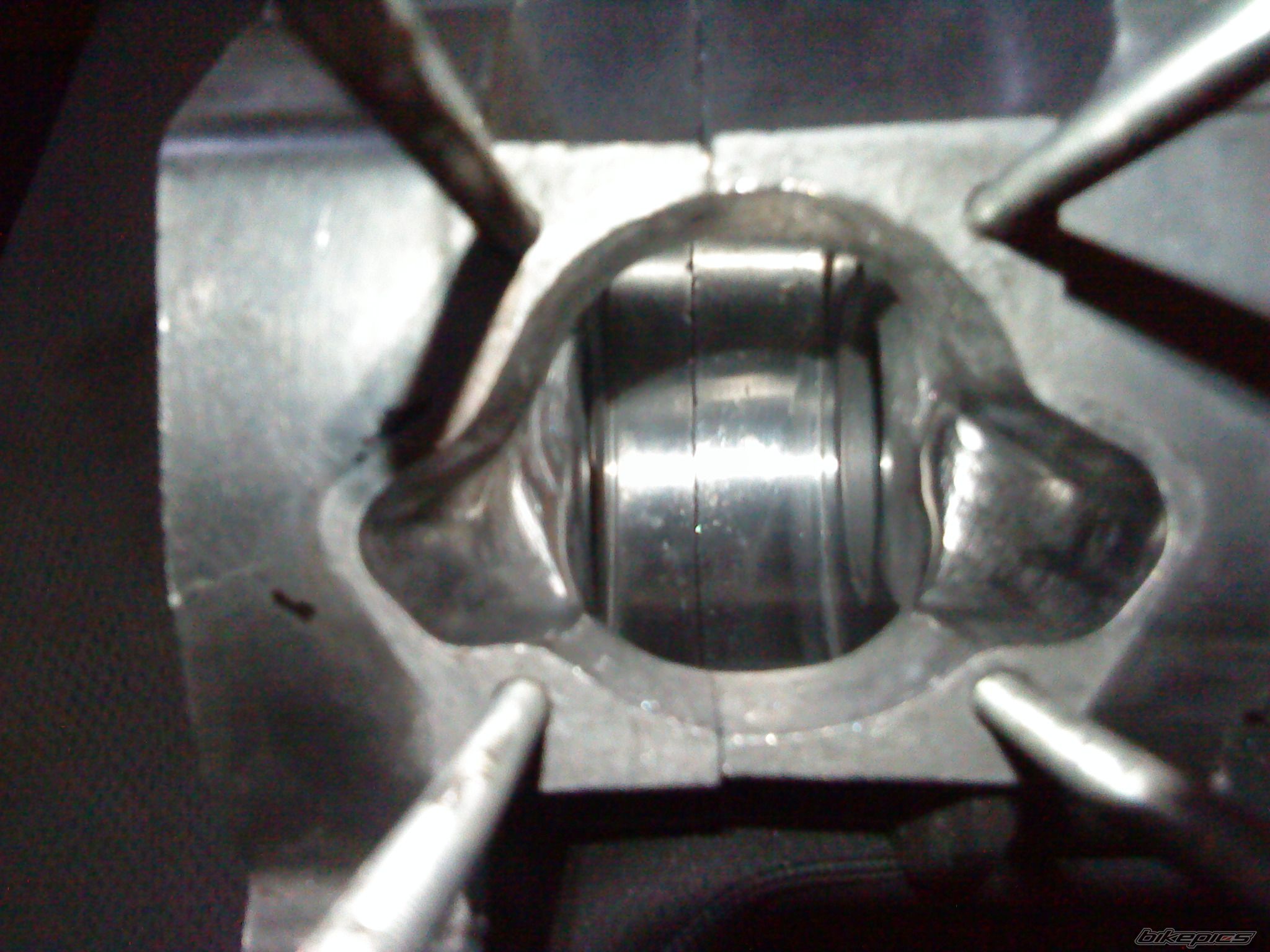 Photo 1597516